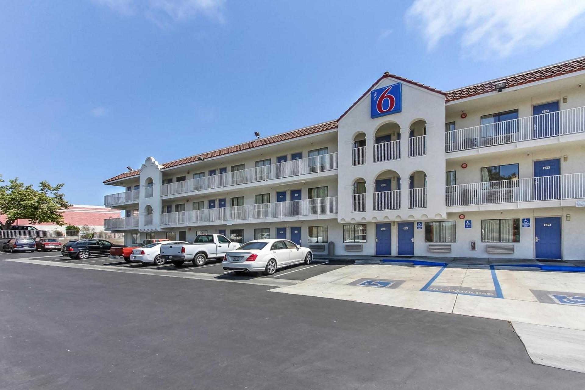 Hotel B5 -Watsonville photo 8