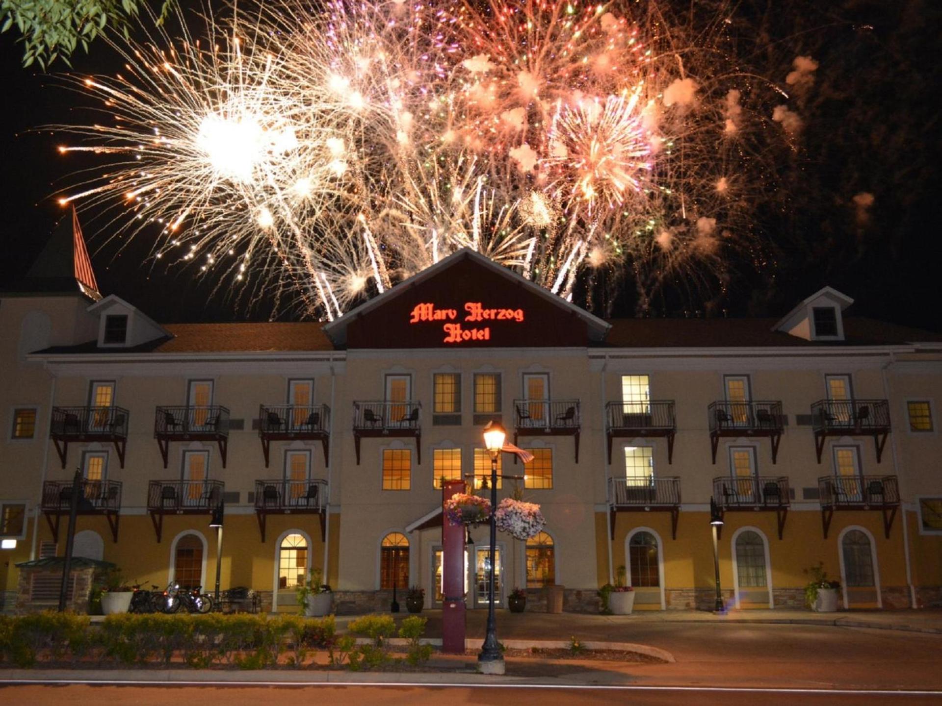 Marv Herzog Hotel photo 2