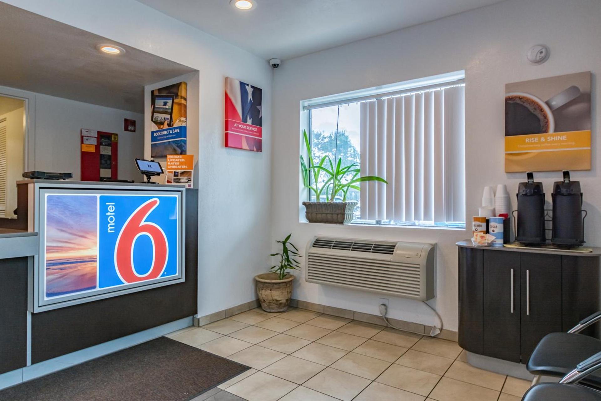 Motel 6-Ft. Pierce, FL photo 31