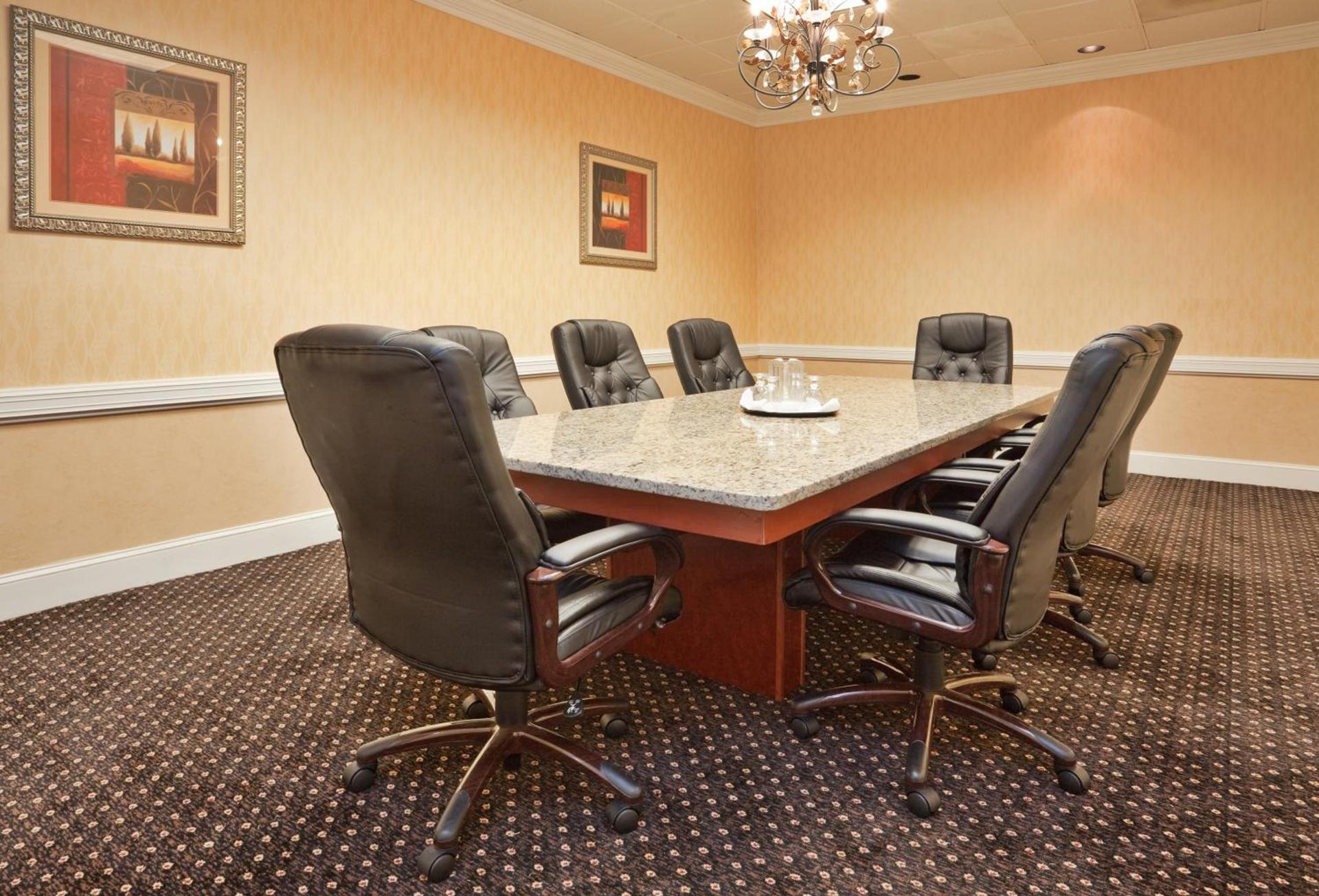 Holiday Inn Lumberton by IHG photo 7