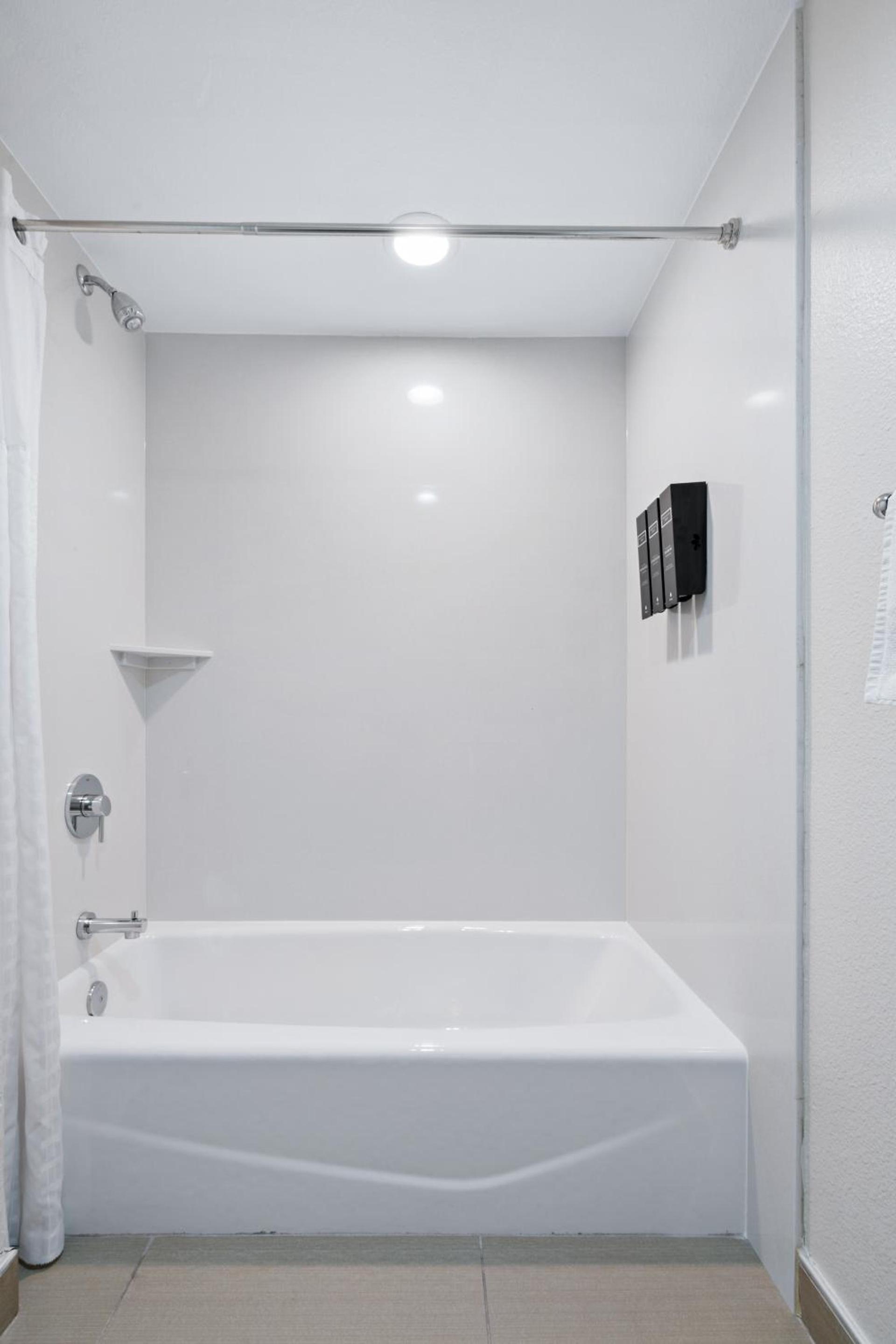 Hotel Avisa Downtown photo 7
