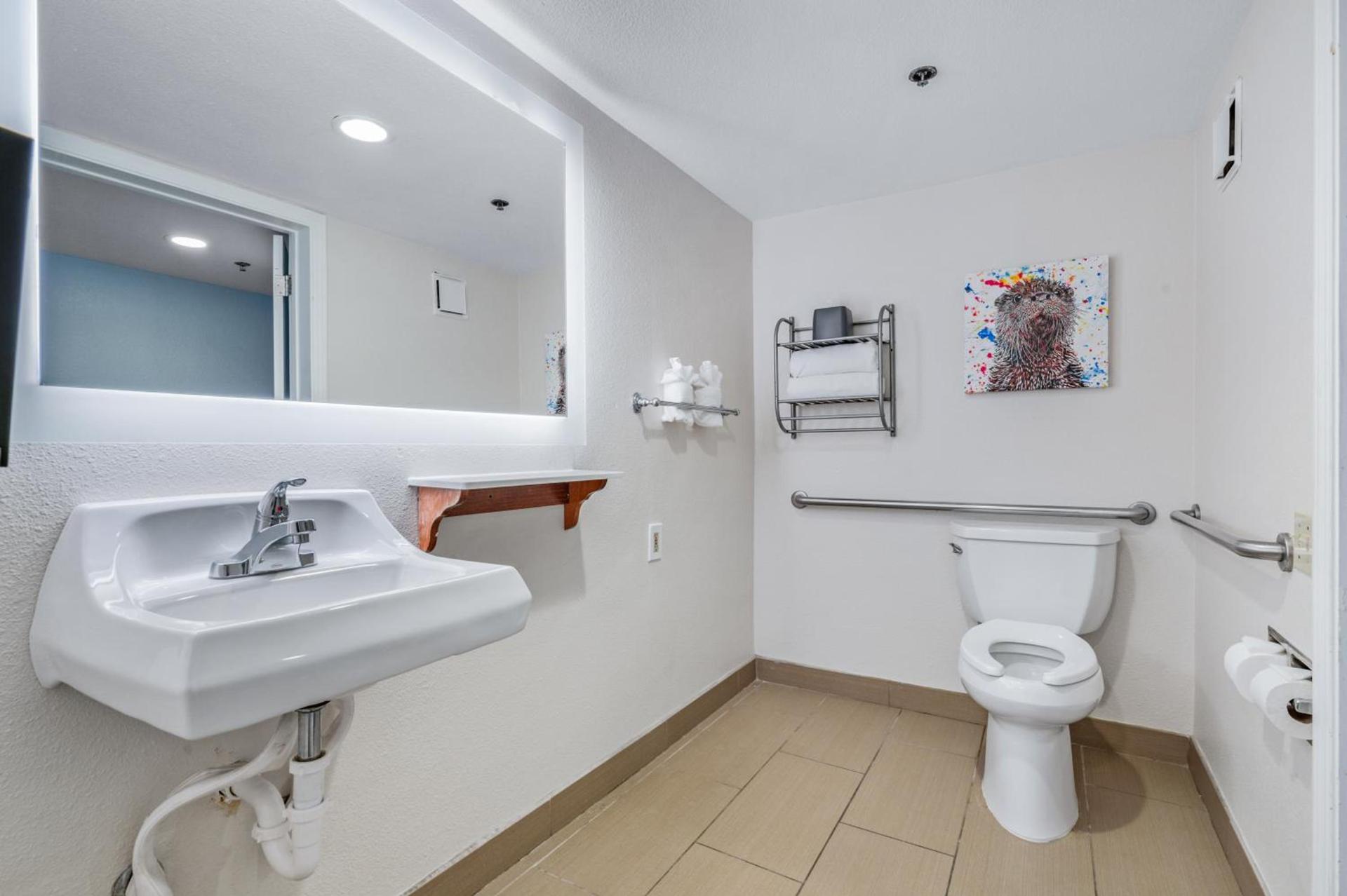 Hotel Avisa Downtown photo 16