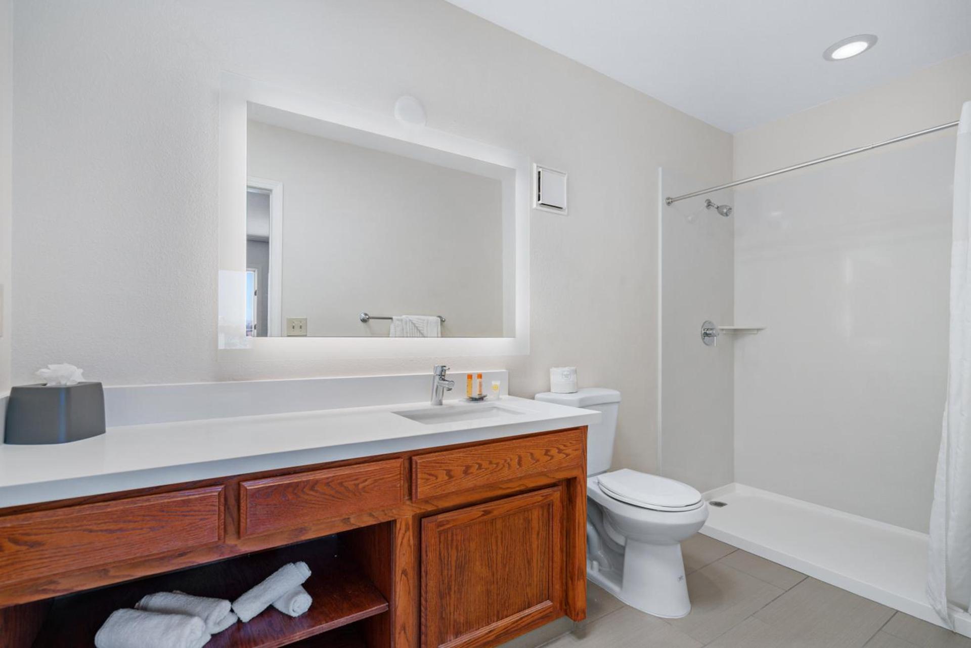 Hotel Avisa Downtown photo 20