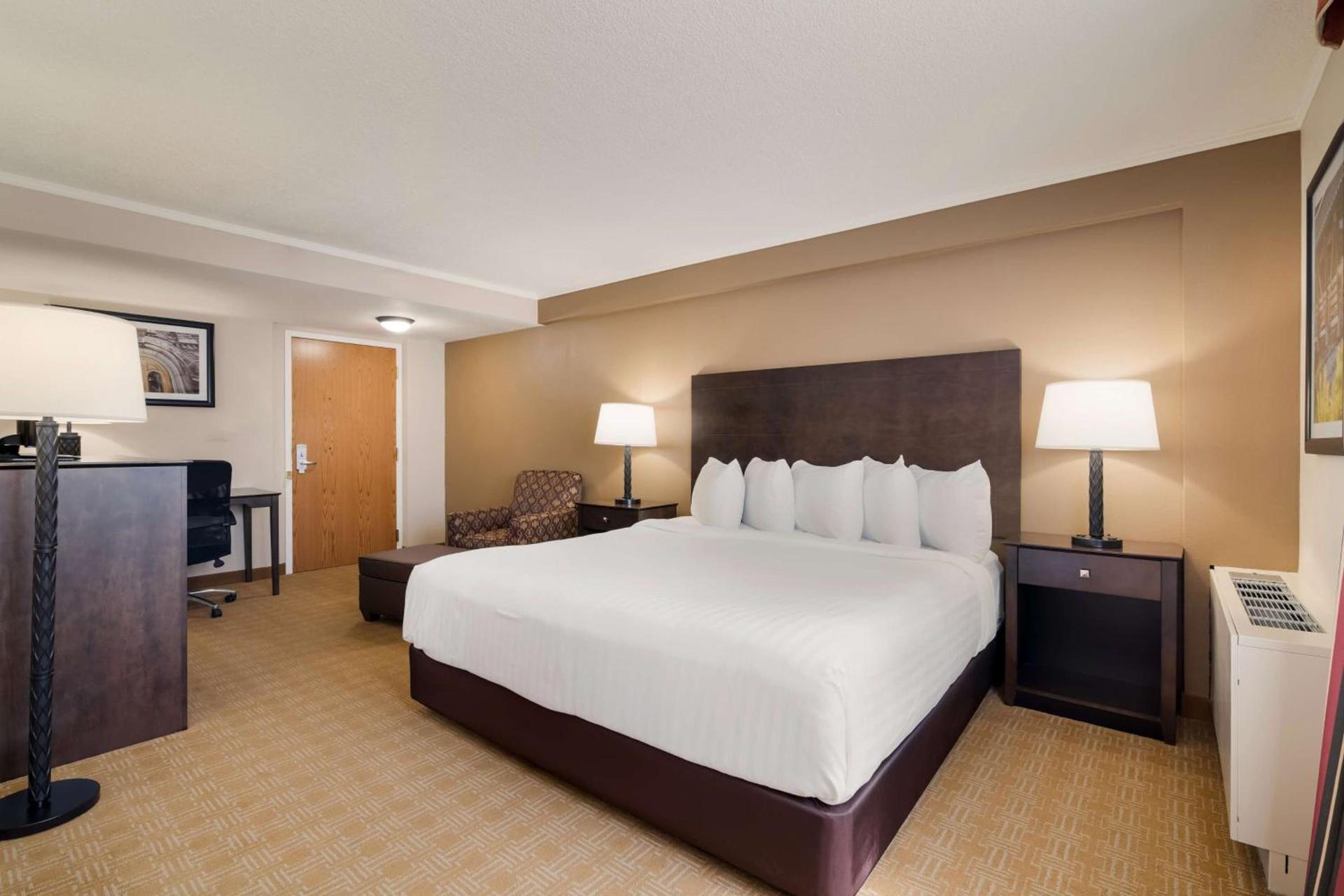 Best Western University Inn photo 17
