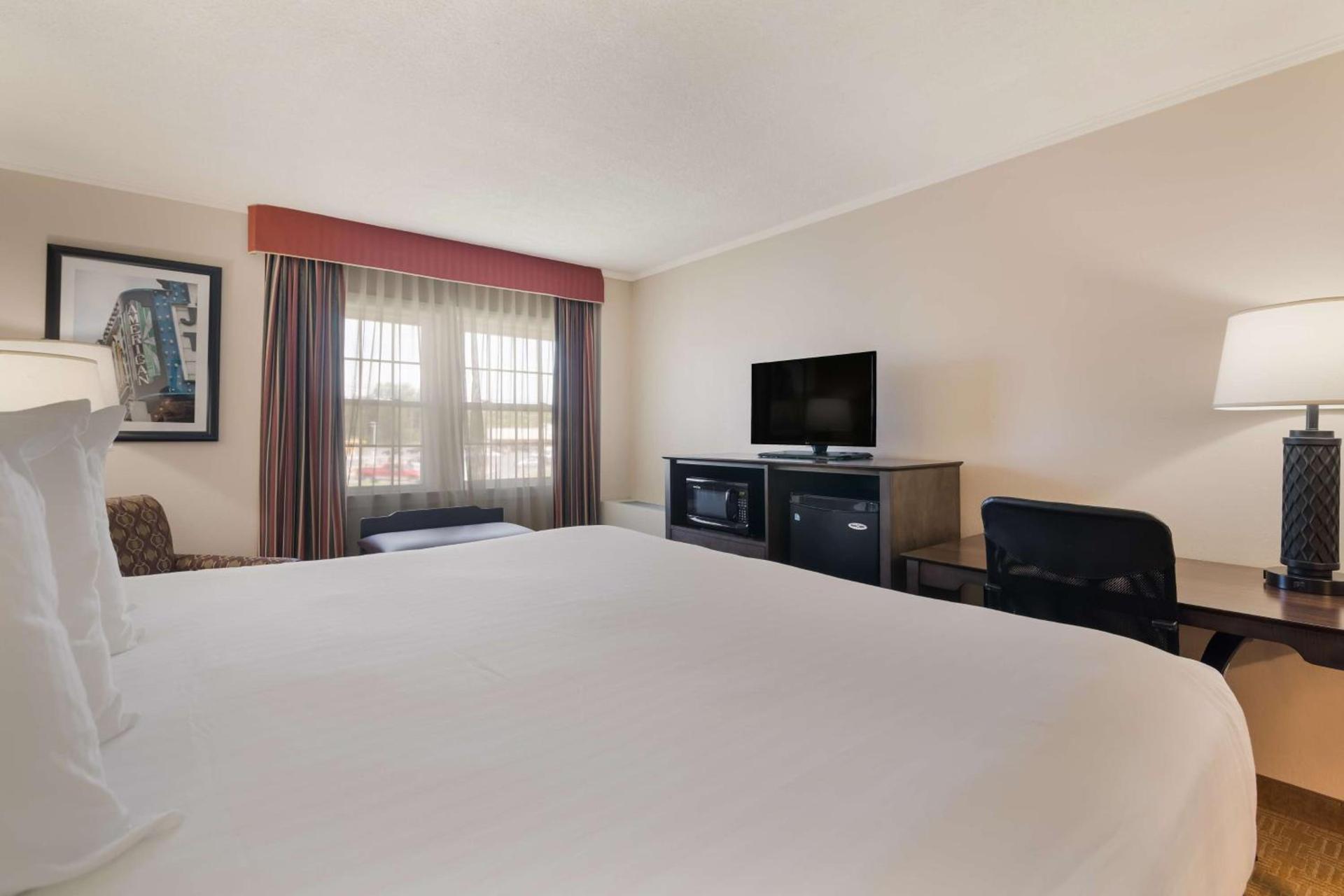 Best Western University Inn photo 21