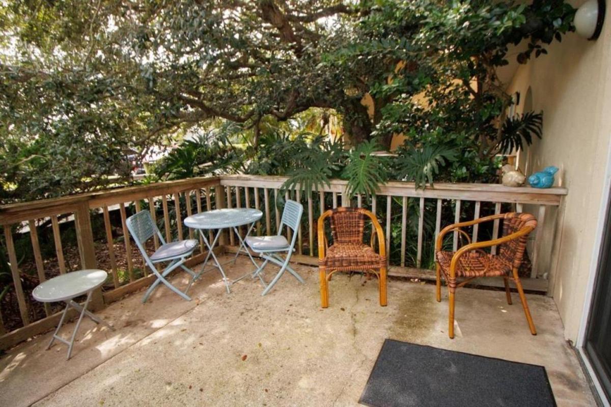 Inn at Camachee Harbor Garden View 16 photo 13