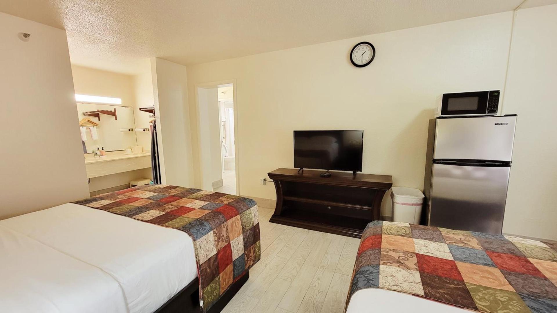 Simple Rewards Inn photo 3