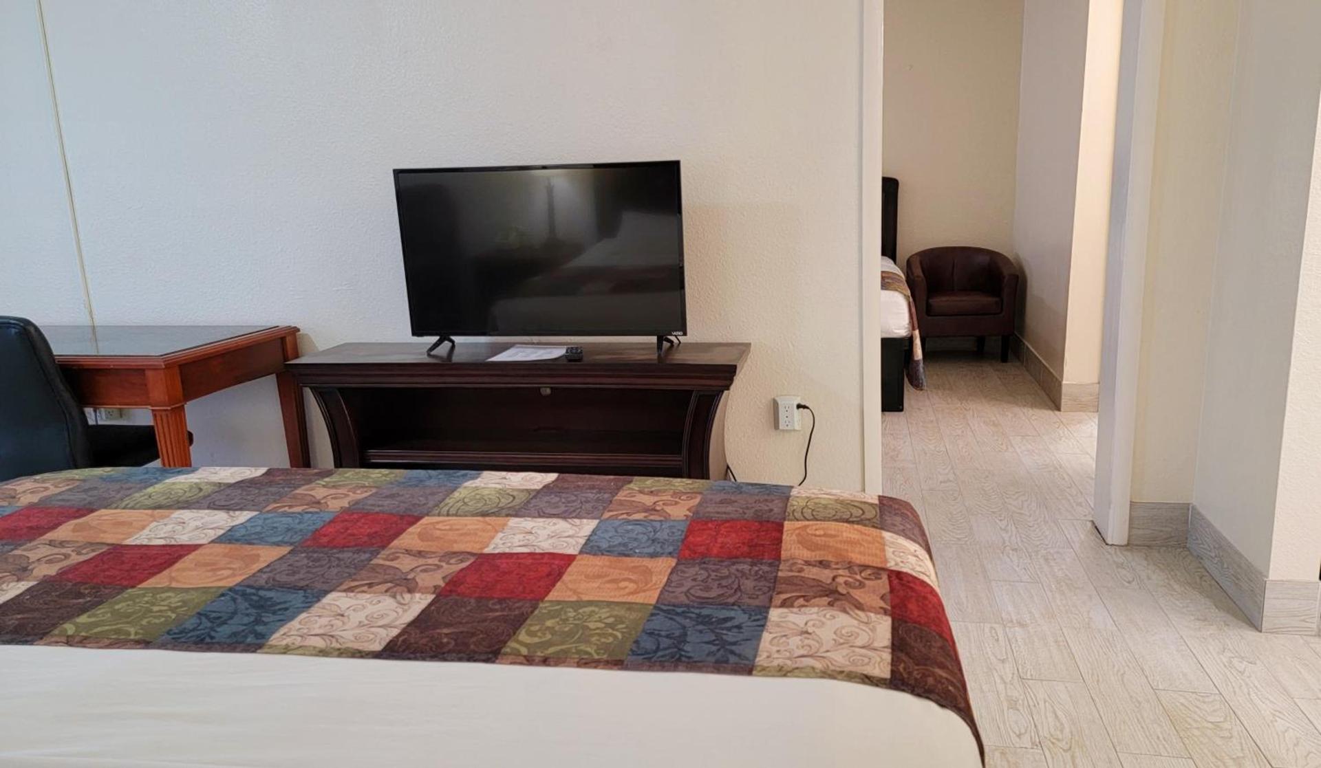 Simple Rewards Inn photo 75