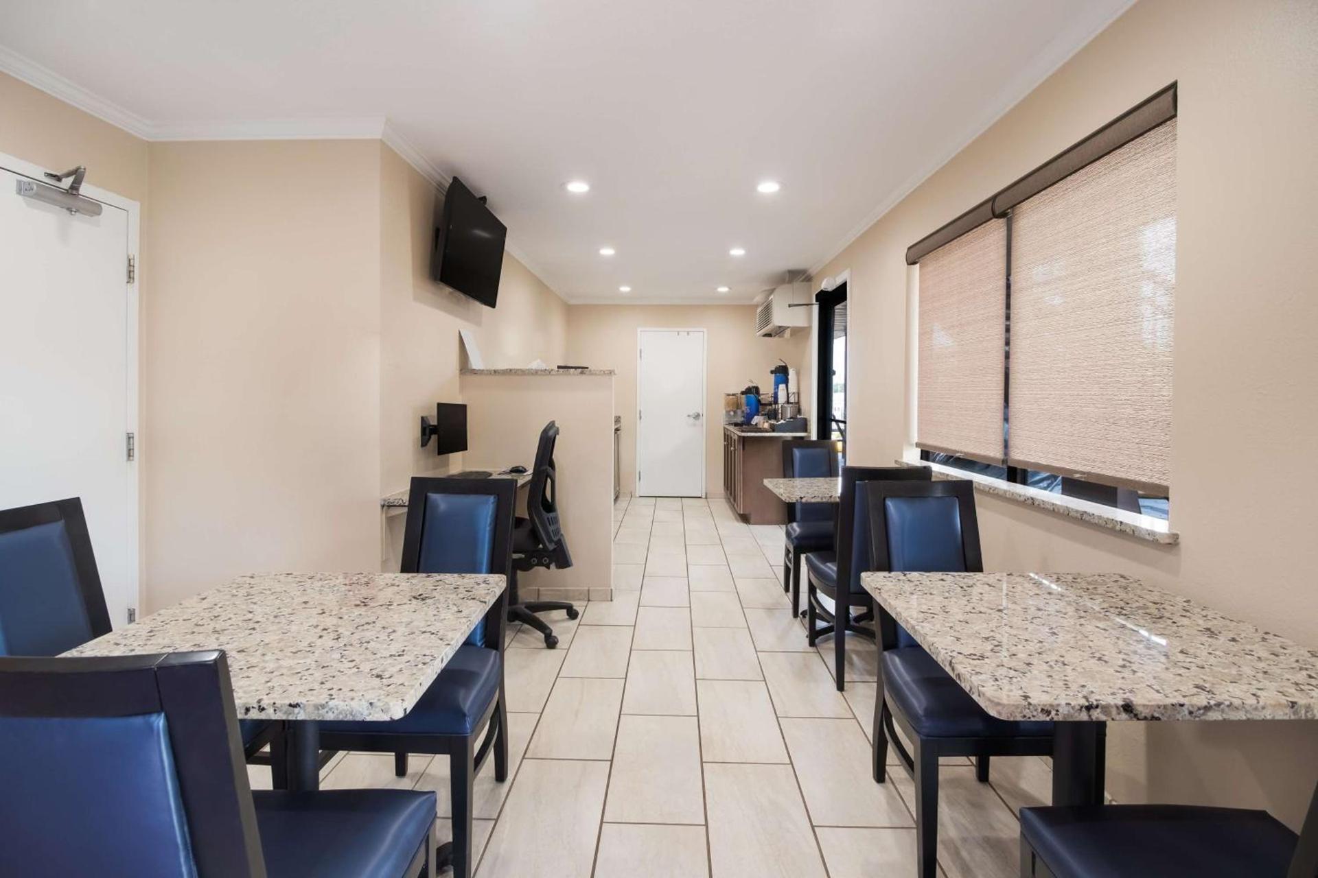 Best Western - McKenzie photo 7