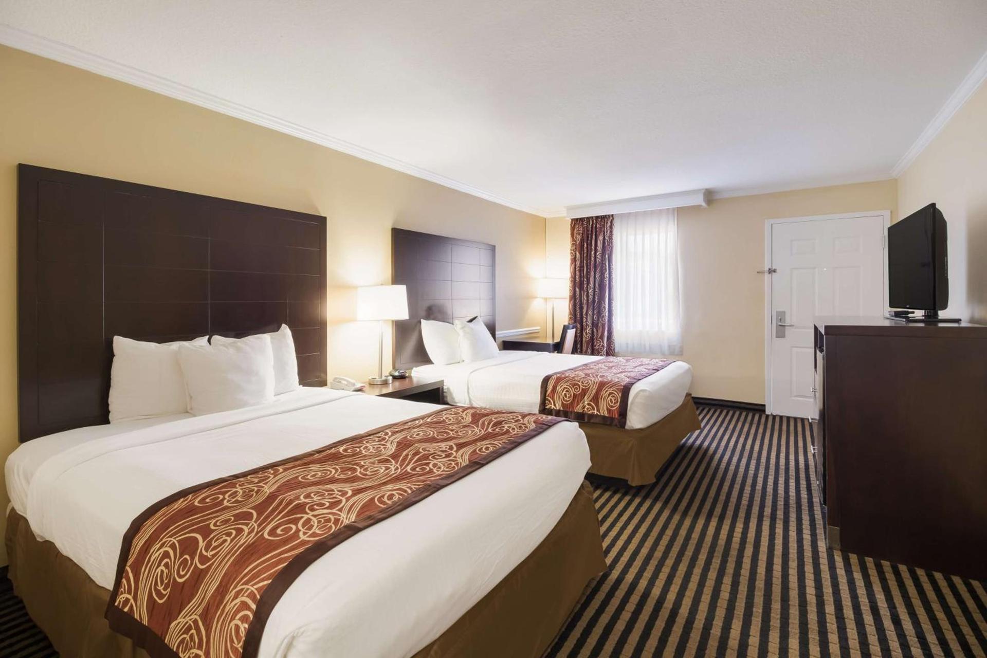 Best Western - McKenzie photo 2