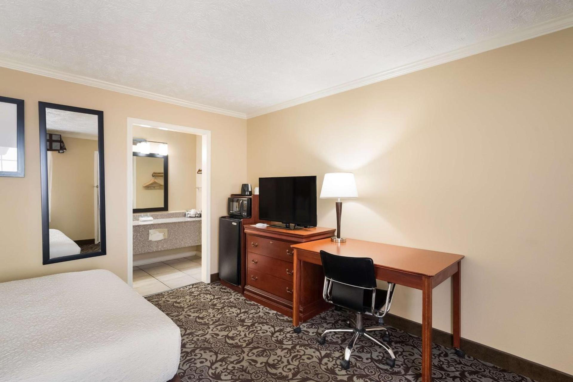 Best Western Conway photo 12