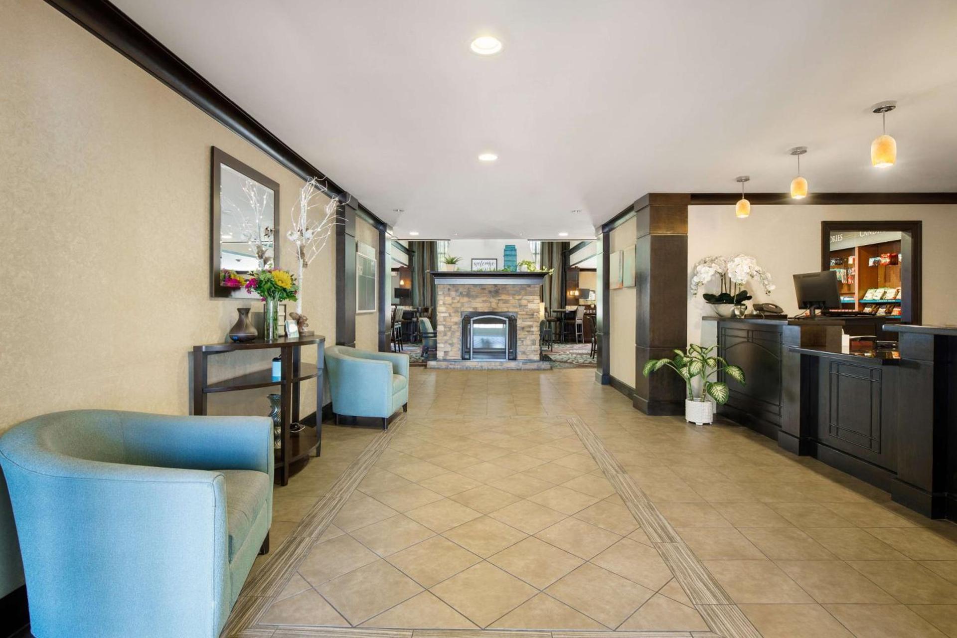 Sonesta ES Suites San Diego - Rancho Bernardo photo 3