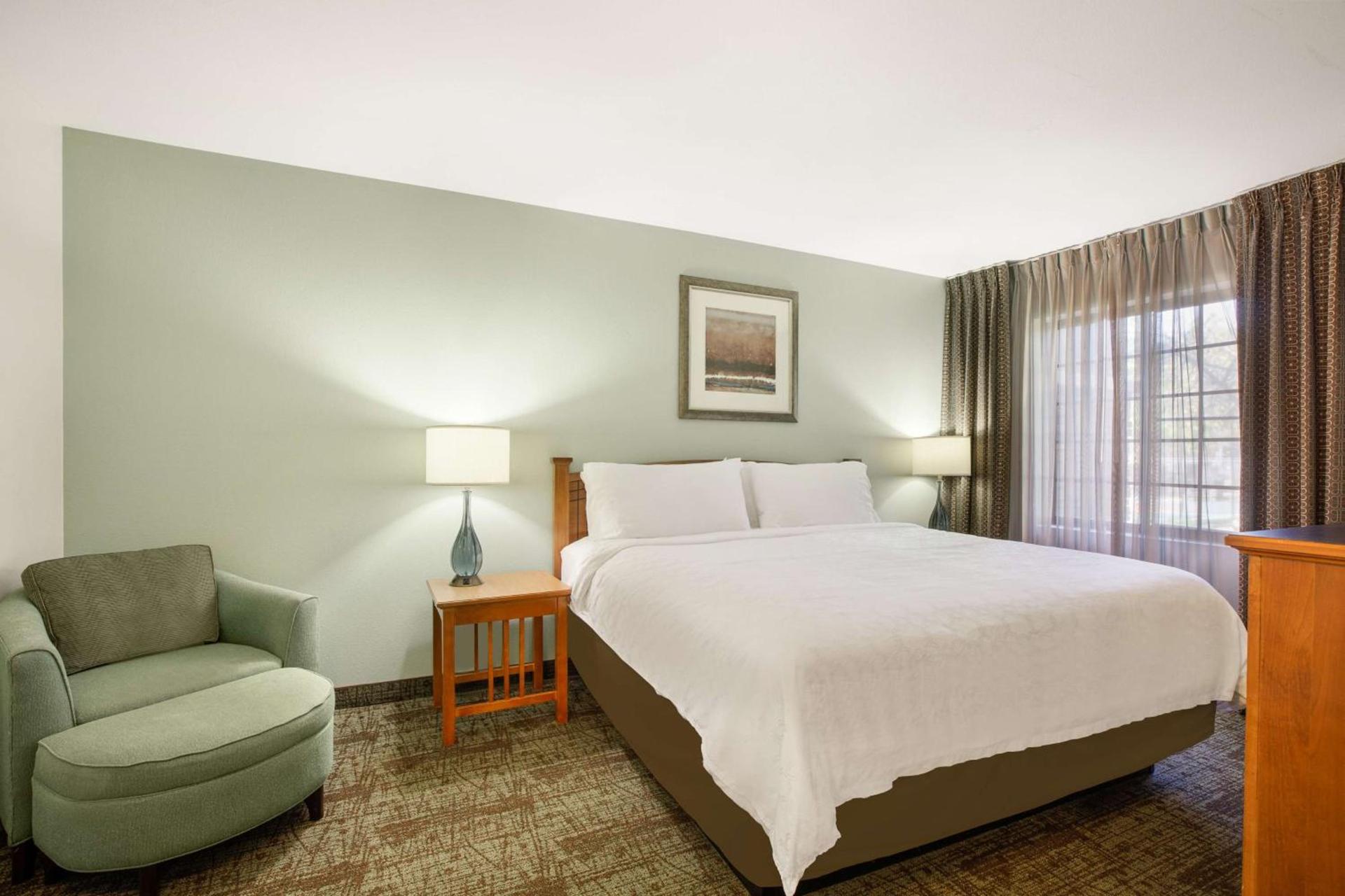 Sonesta ES Suites San Diego - Rancho Bernardo photo 20