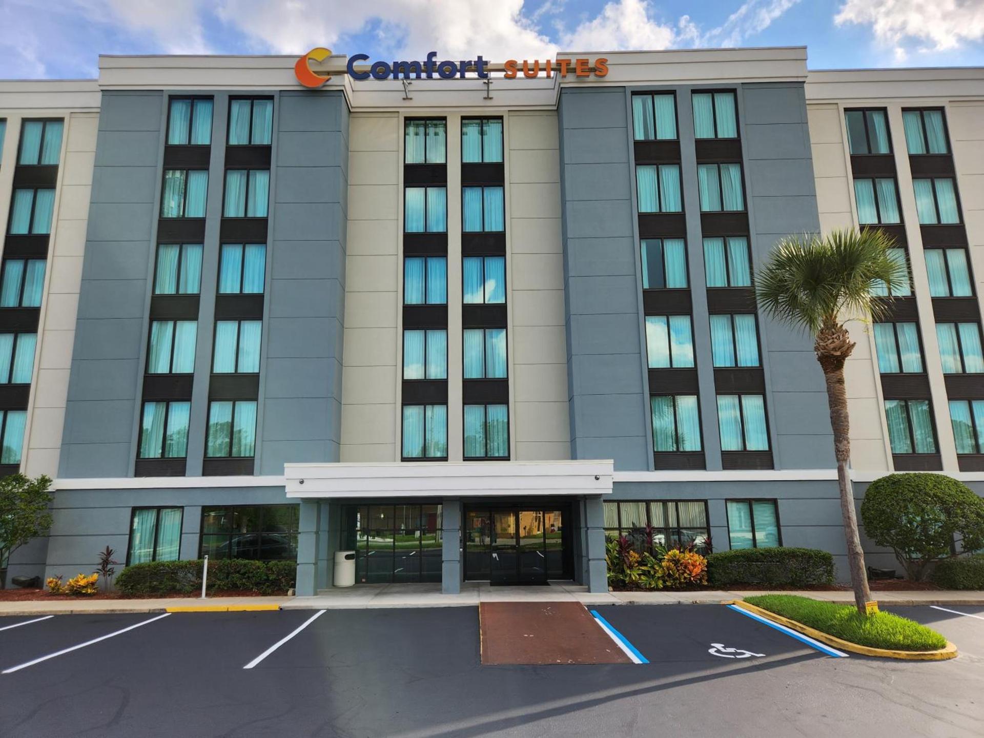 Comfort Suites Baymeadows Near Butler Blvd photo 34