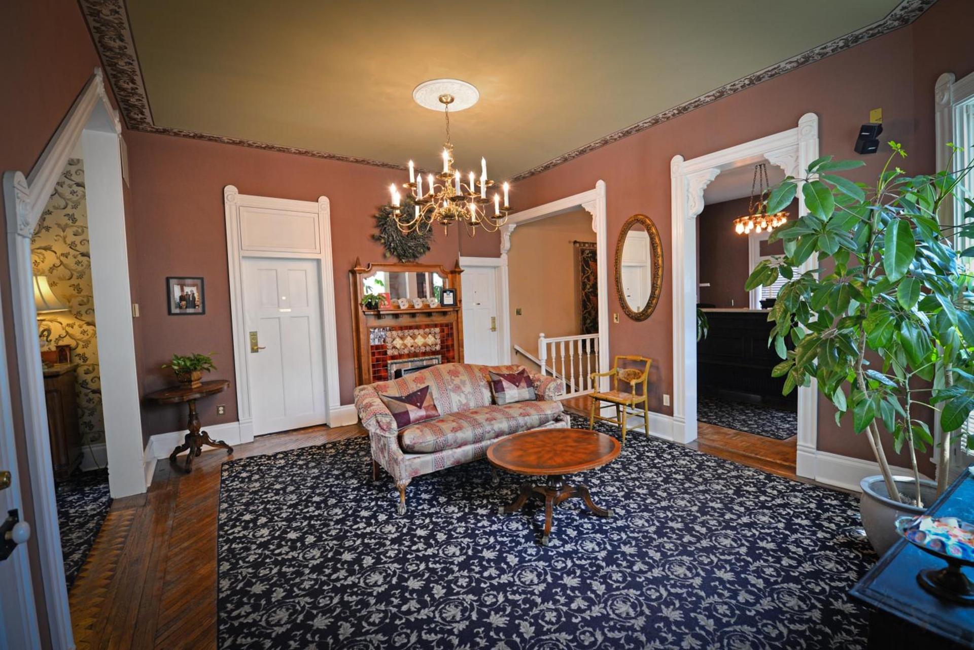 Grant Street Inn - Bloomington photo 14