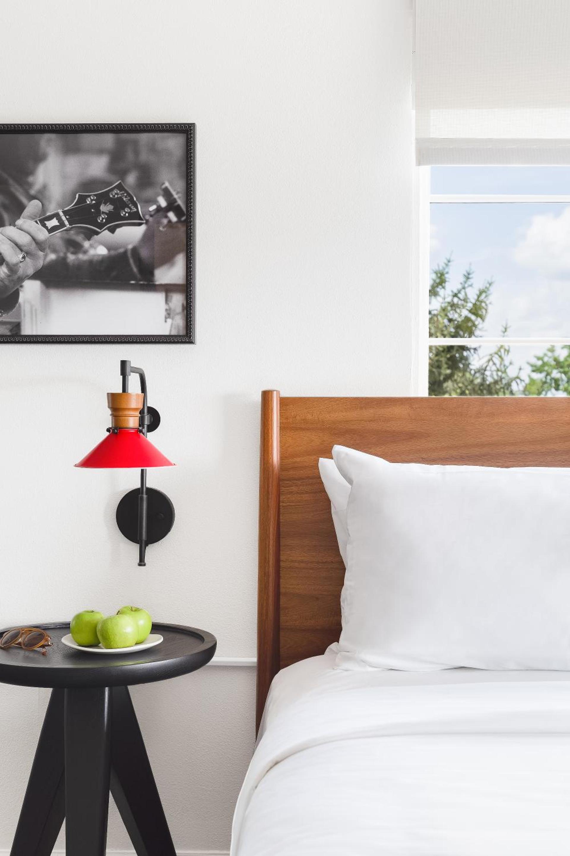 Elwood Hotel & Suites photo 17