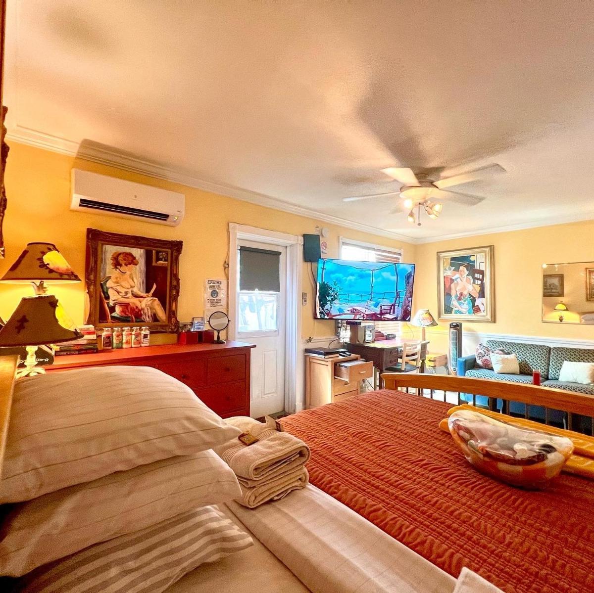 Villa Sinclair Beach Suites and Spa photo 24