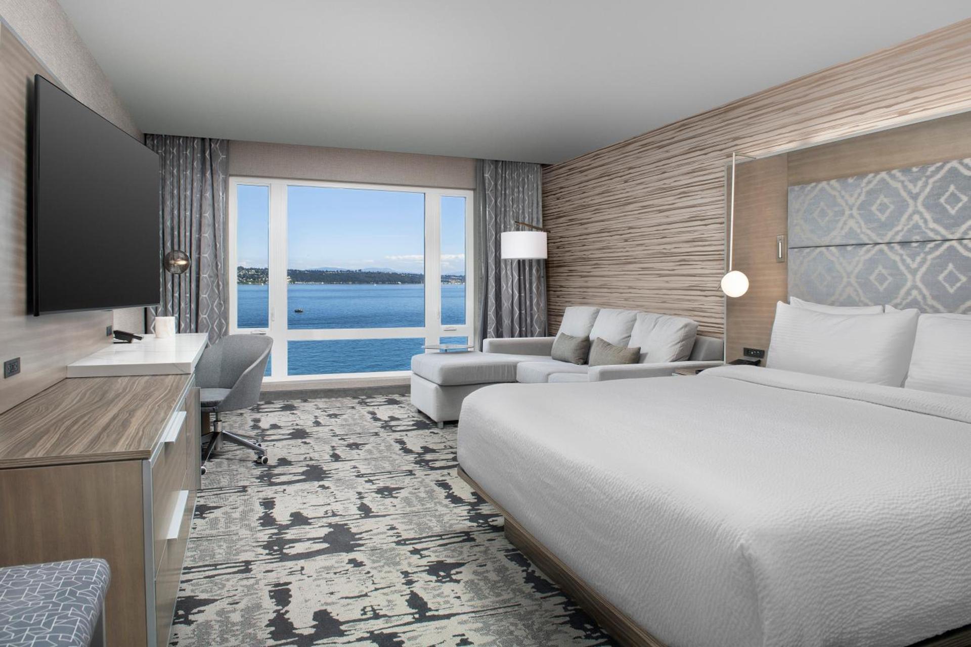 Silver Cloud Hotel Tacoma at Point Ruston Waterfront photo 9