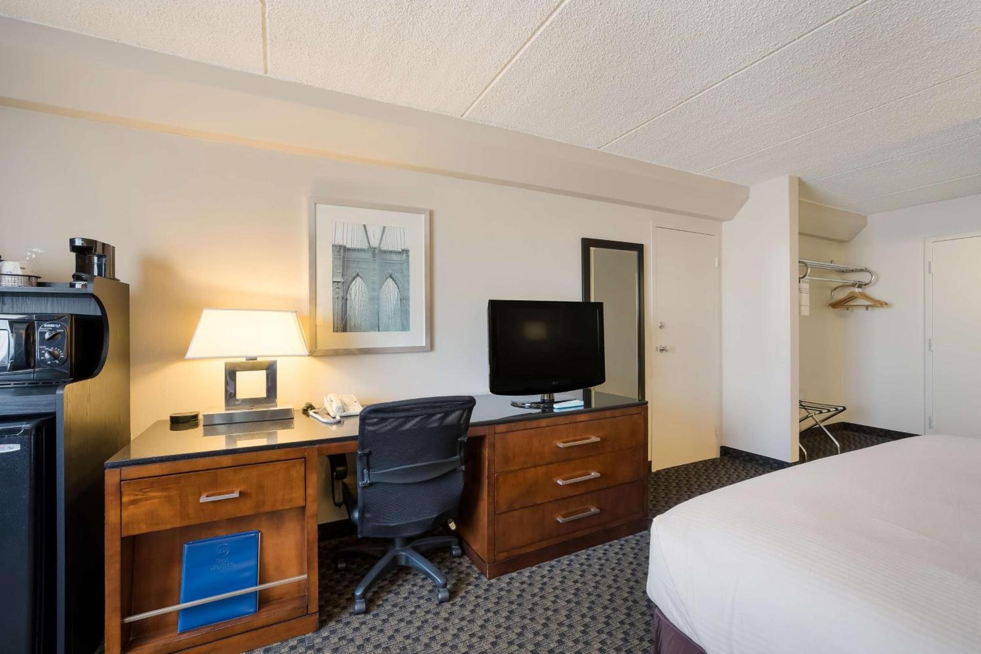 Best Western Riverfront Inn photo 21