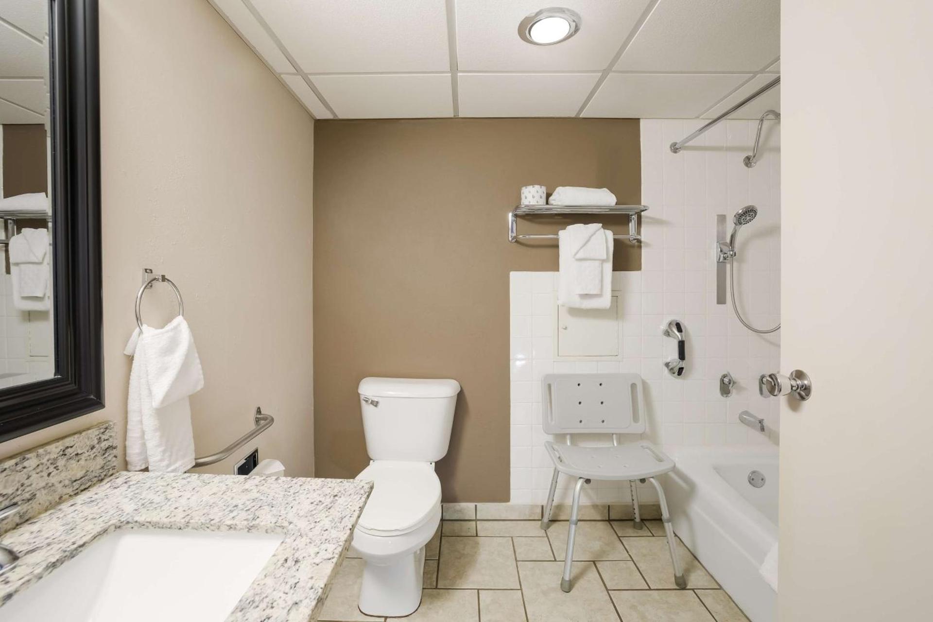 Best Western Riverfront Inn photo 15
