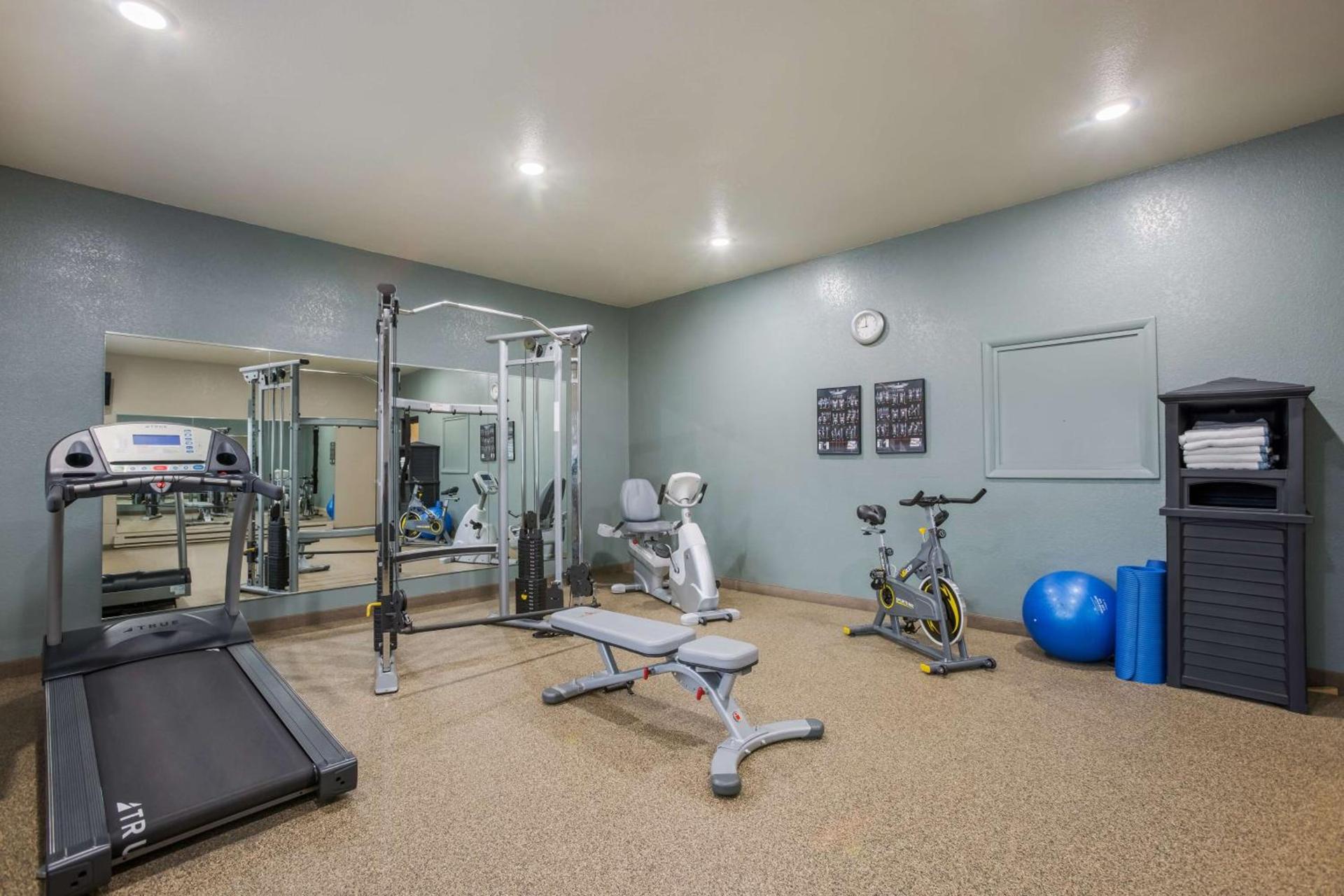 Best Western Harbour Pointe Lakefront photo 41