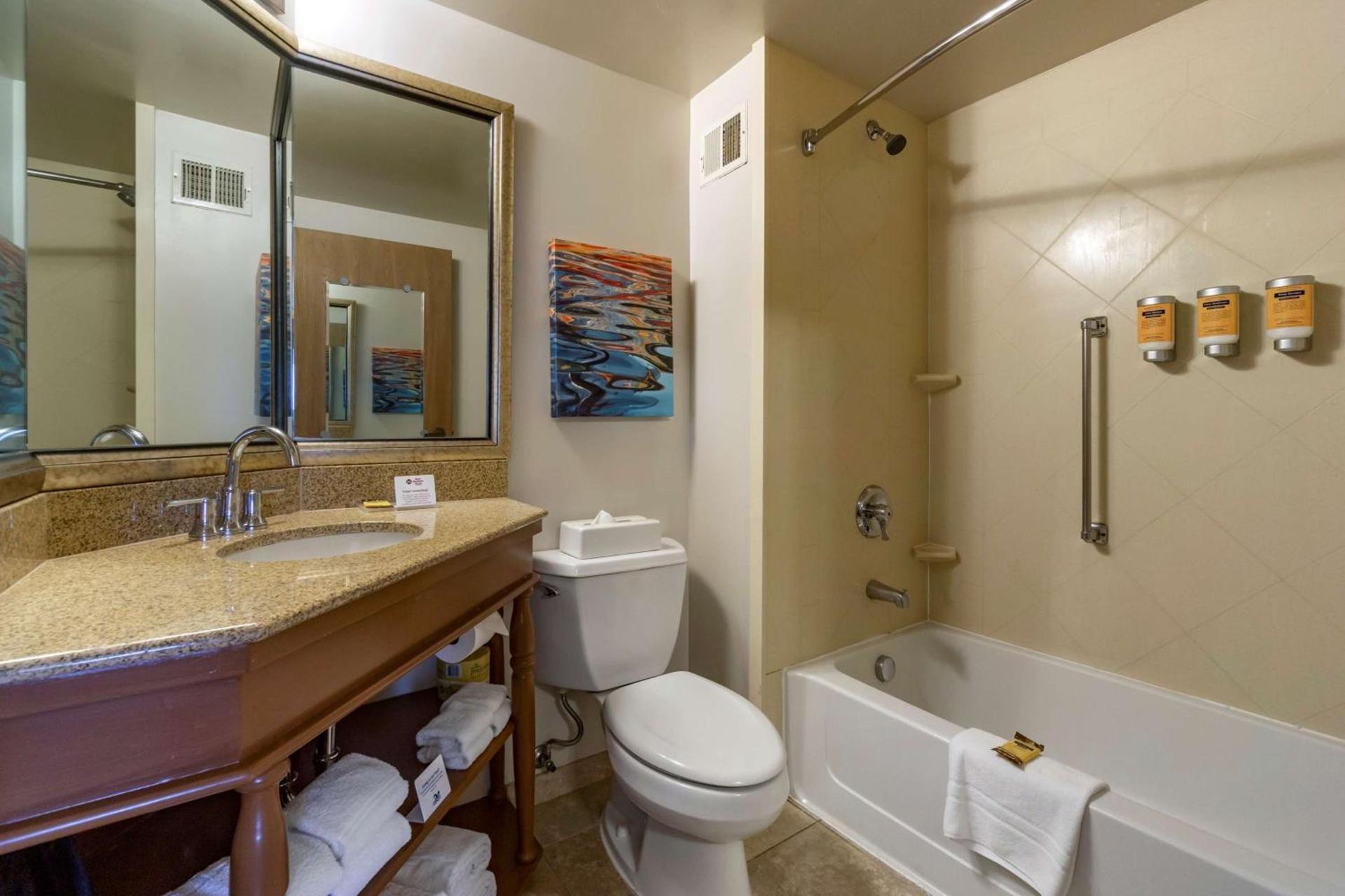 Best Western Plus Bellingham photo 18