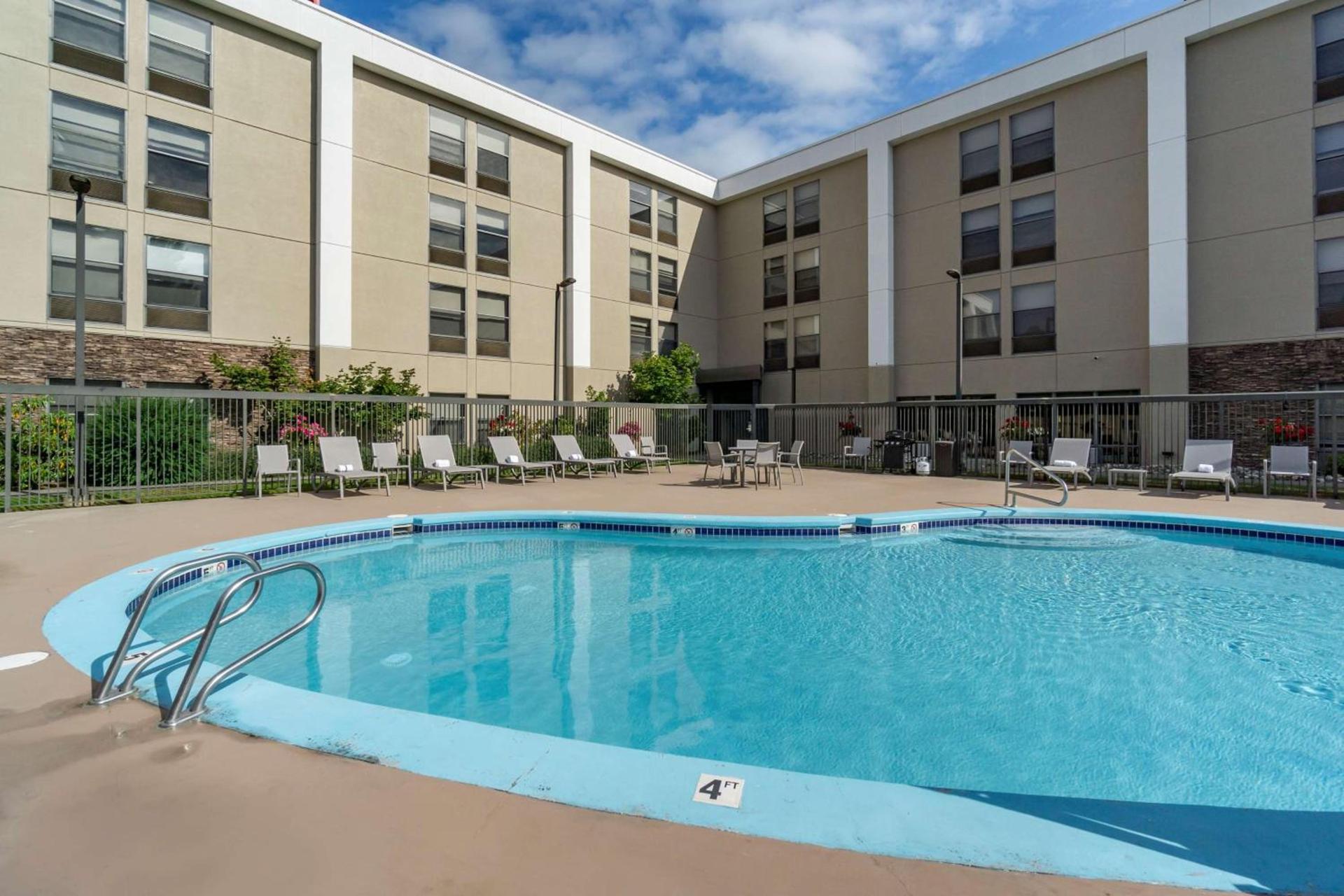 Best Western Plus Bellingham photo 35