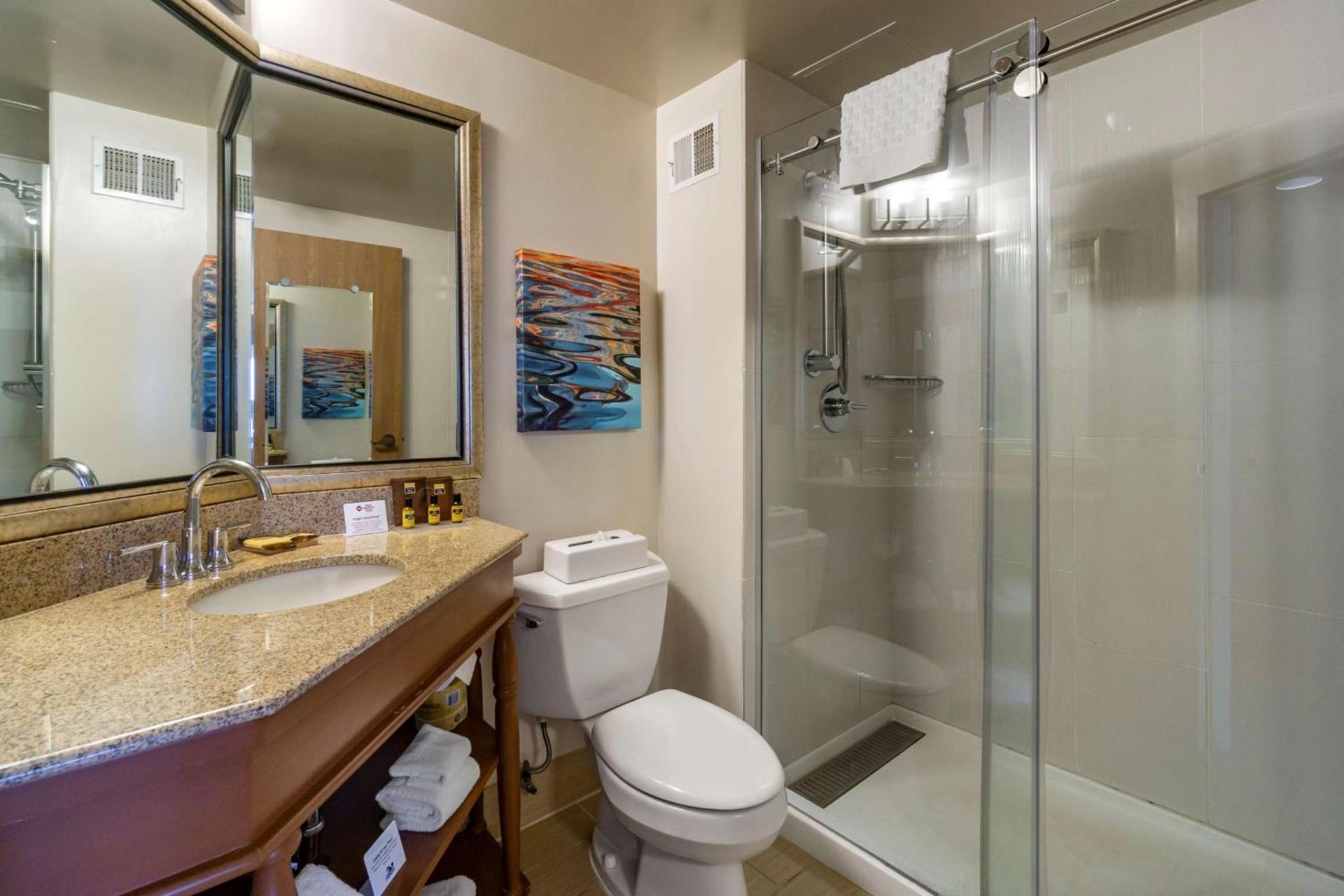 Best Western Plus Bellingham photo 21