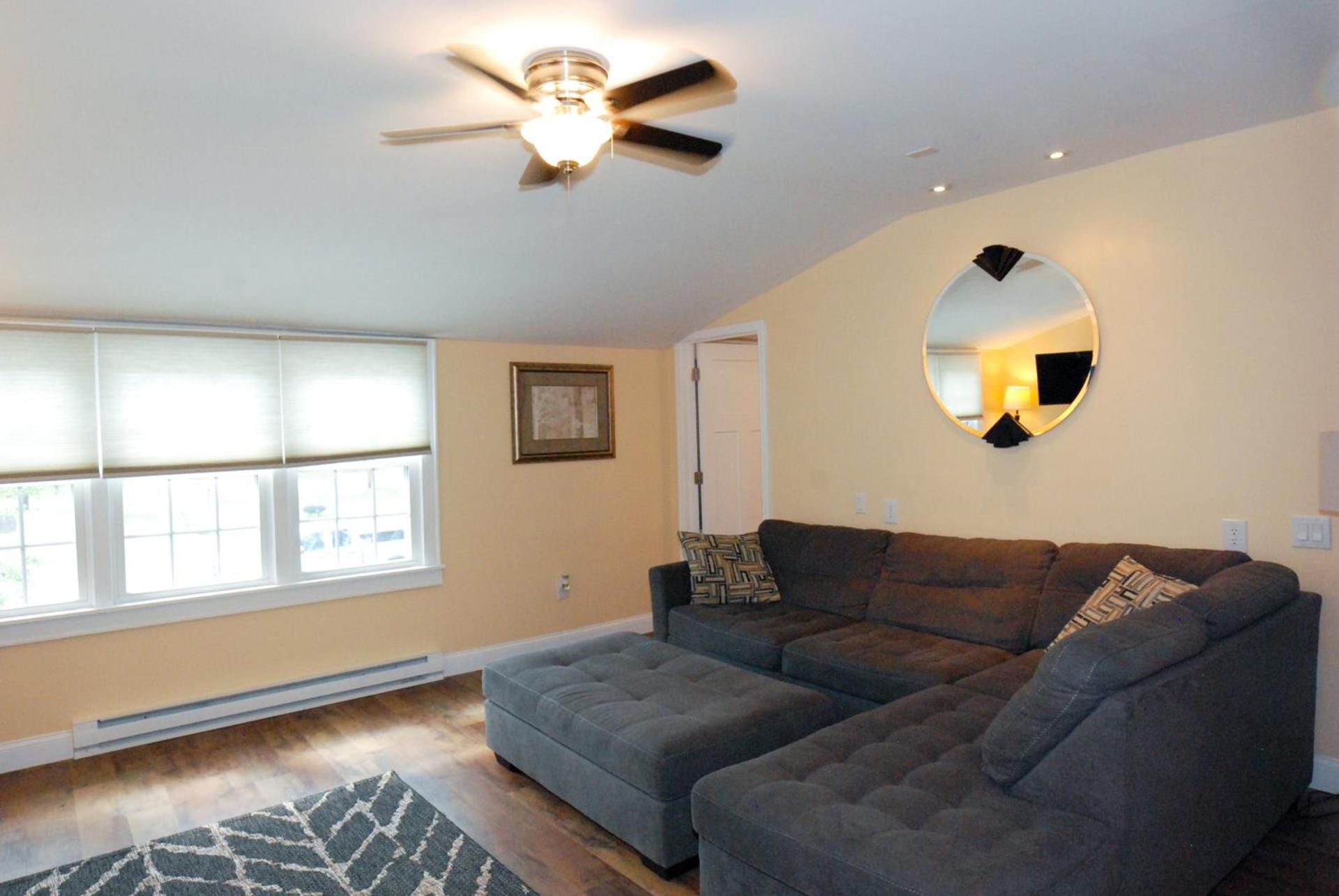 Maple Leaf Lodge photo 26