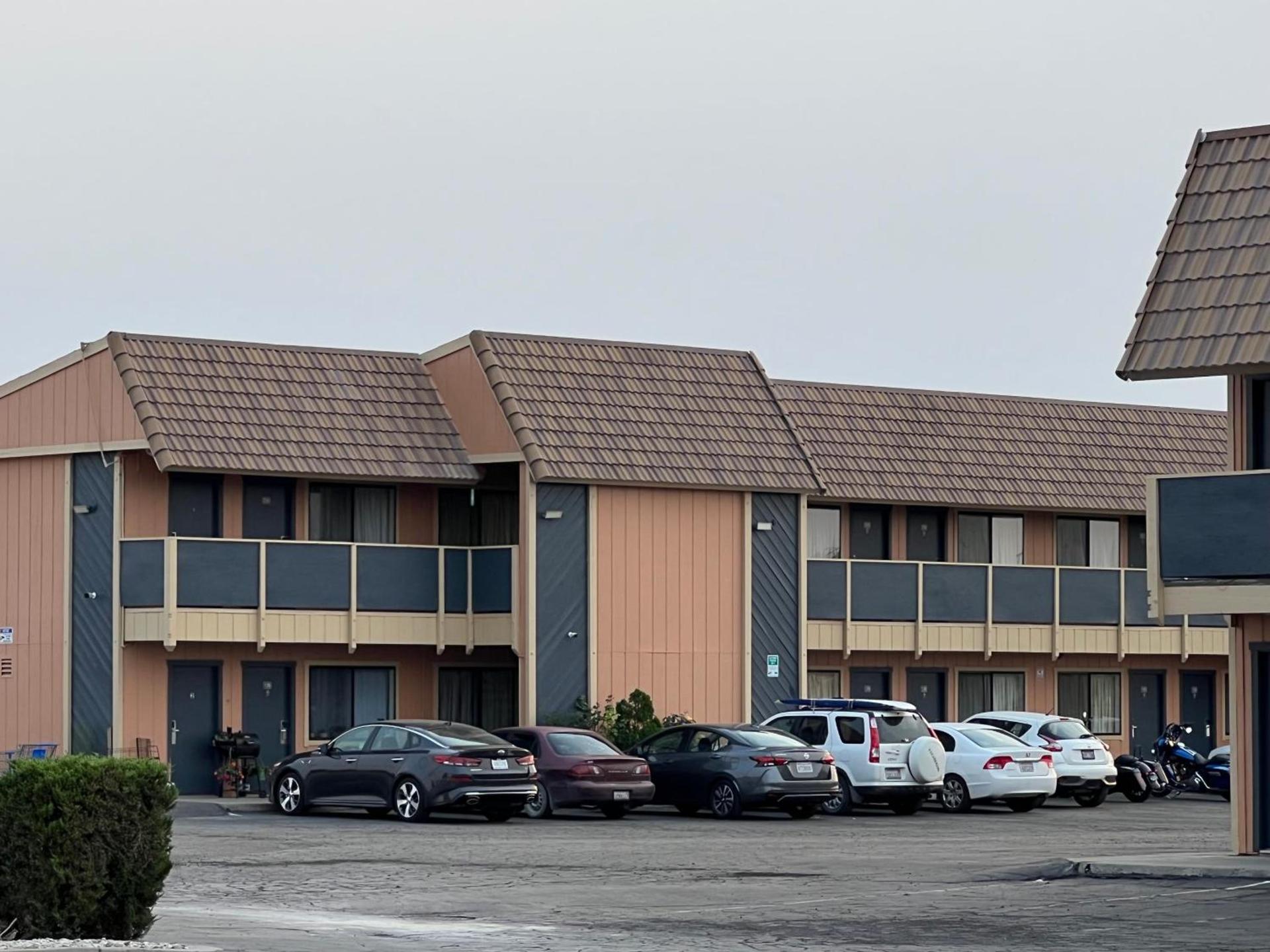 Budget Inn photo 26