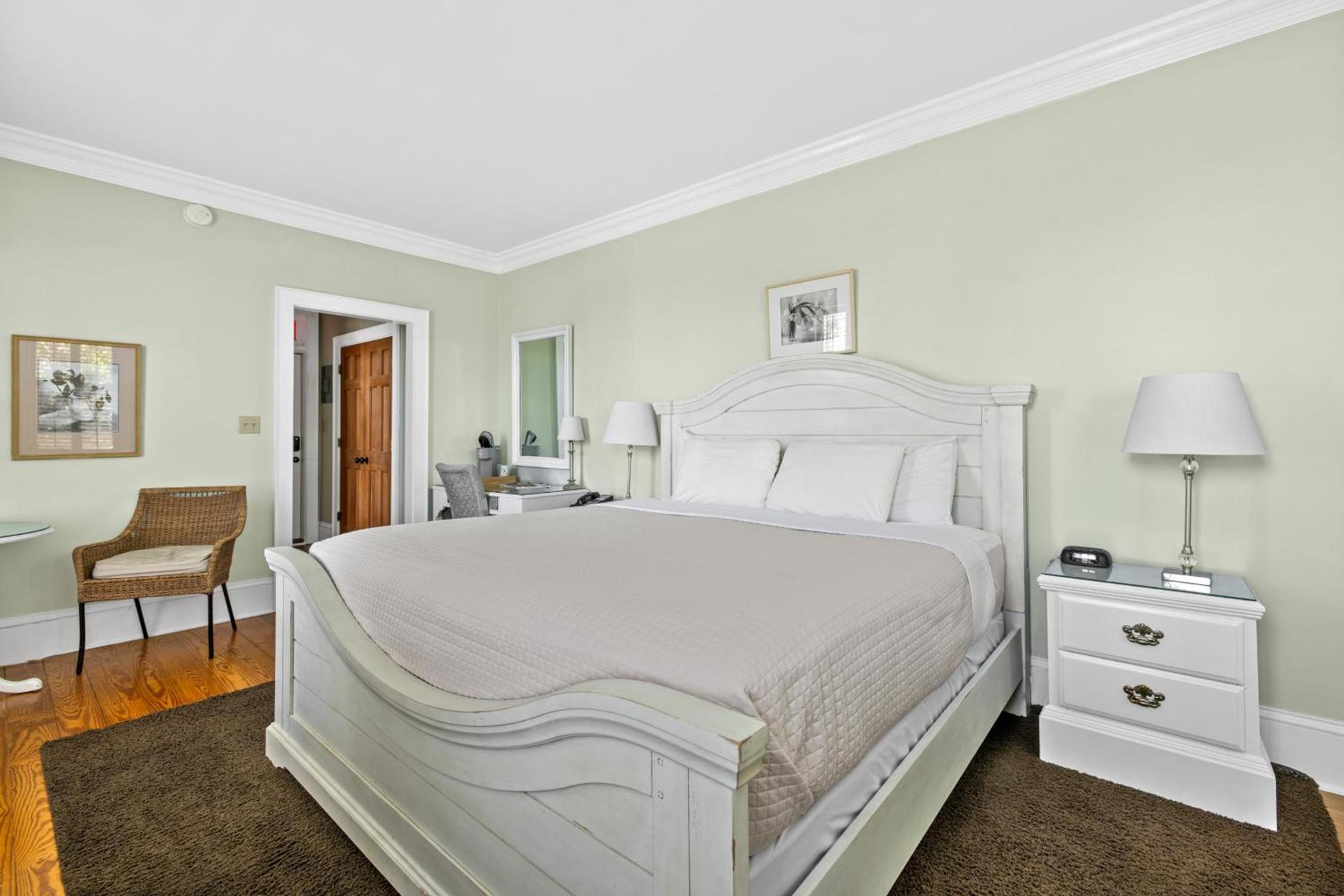 The Tranquil House Inn photo 12
