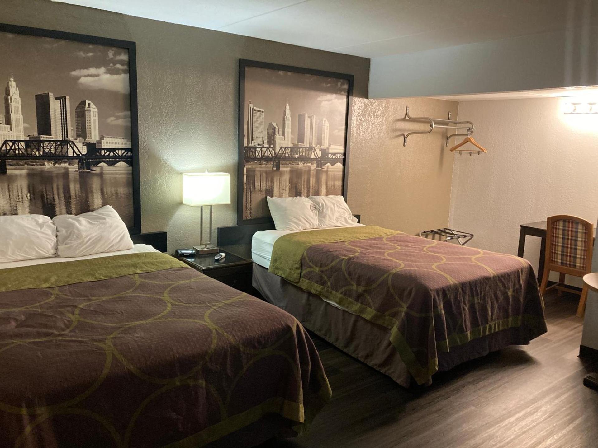 Super 8 by Wyndham Millbury/Toledo photo 30