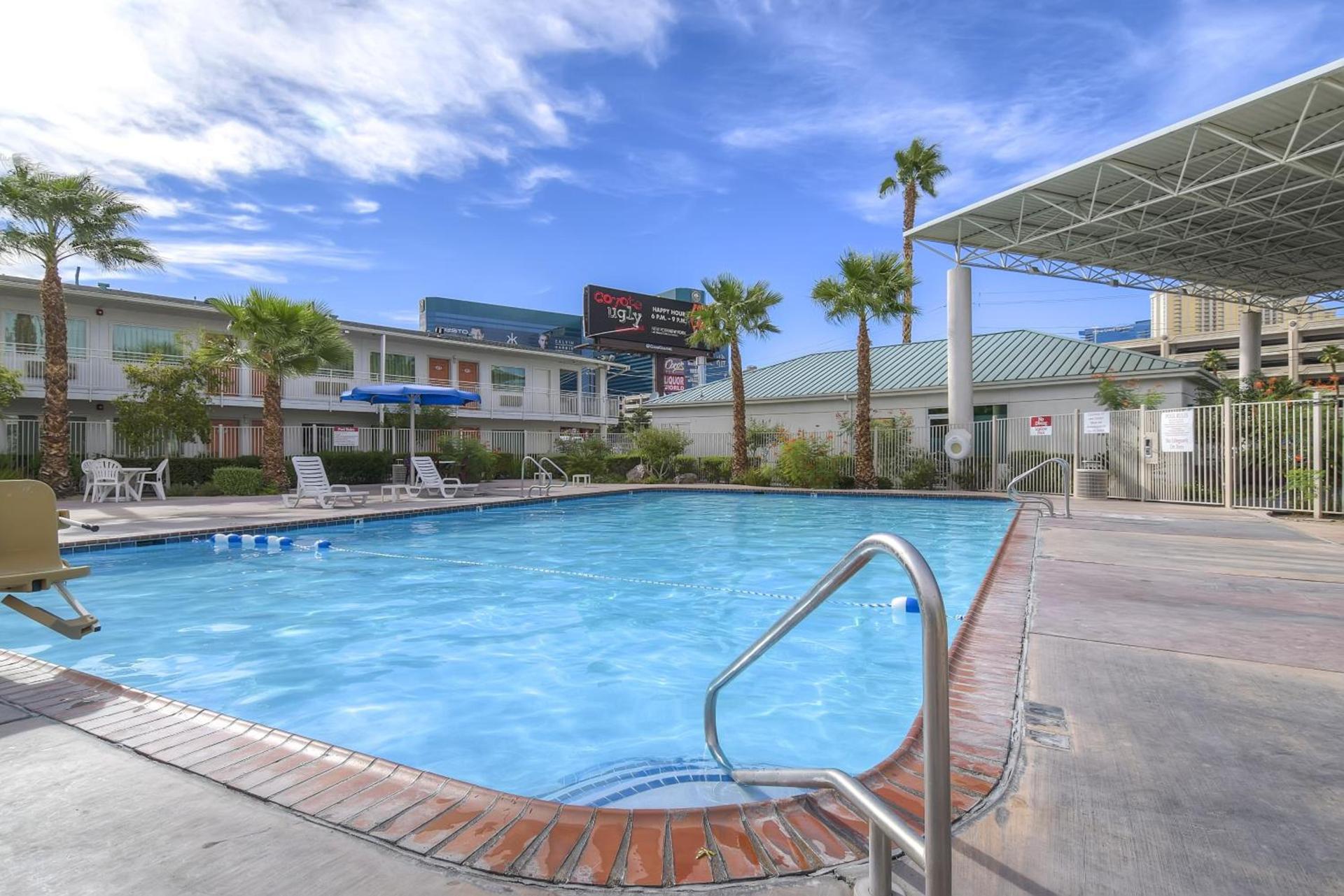 Studio 6 Suites Las Vegas, NV - Tropicana photo 45