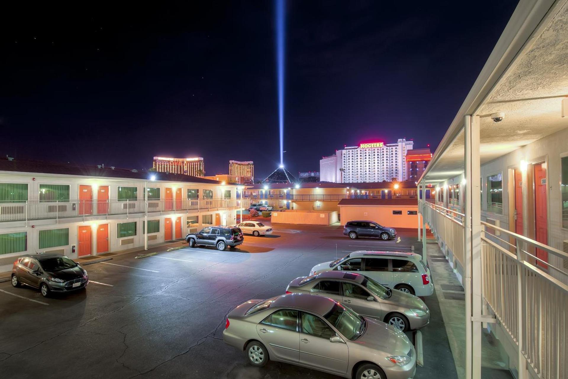 Studio 6 Suites Las Vegas, NV - Tropicana photo 41
