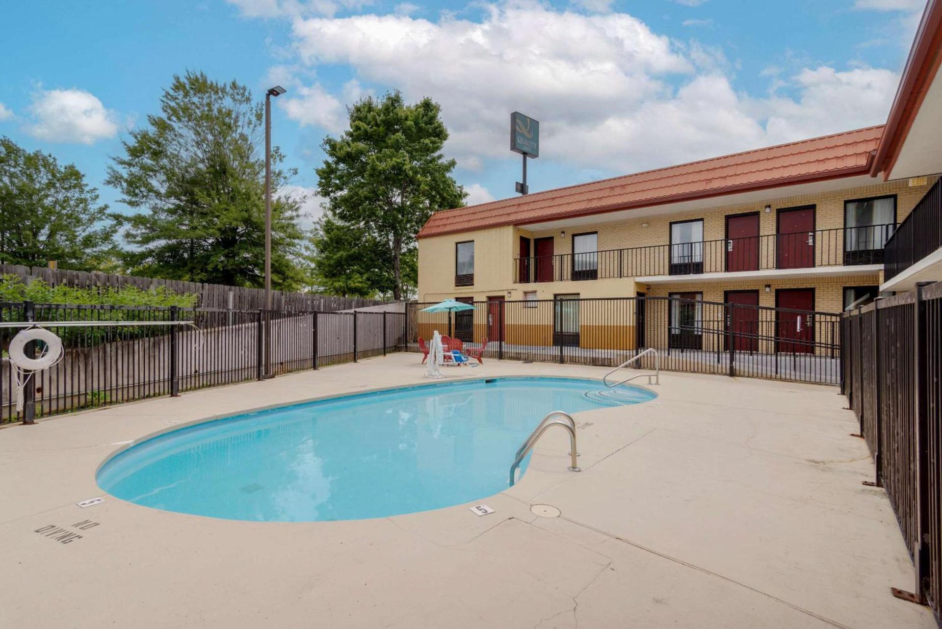 Quality Inn Acworth North photo 21
