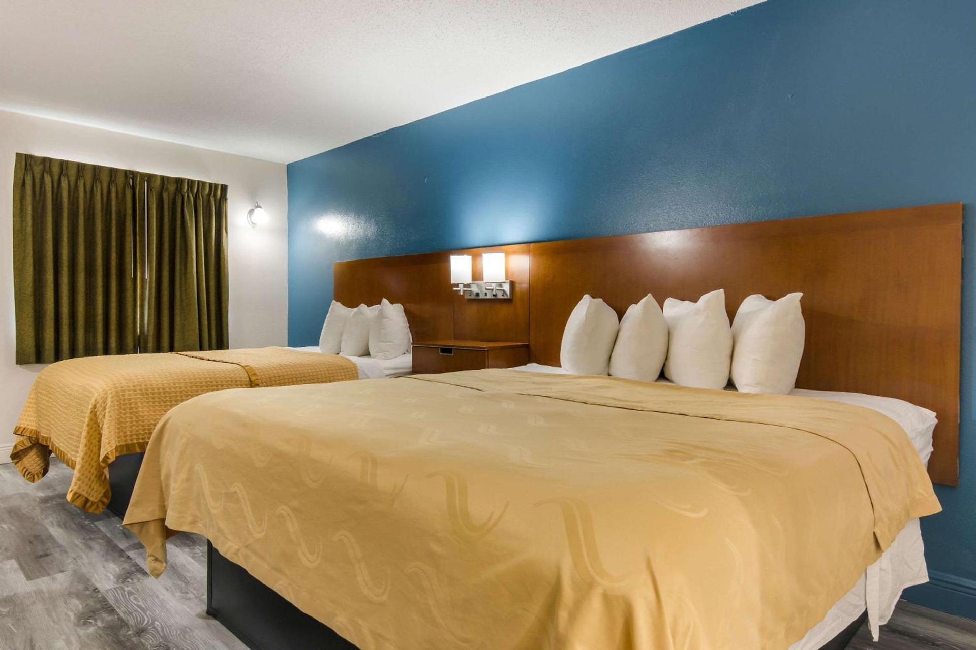 Rodeway Inn Broken Bow-Hochatown photo 16