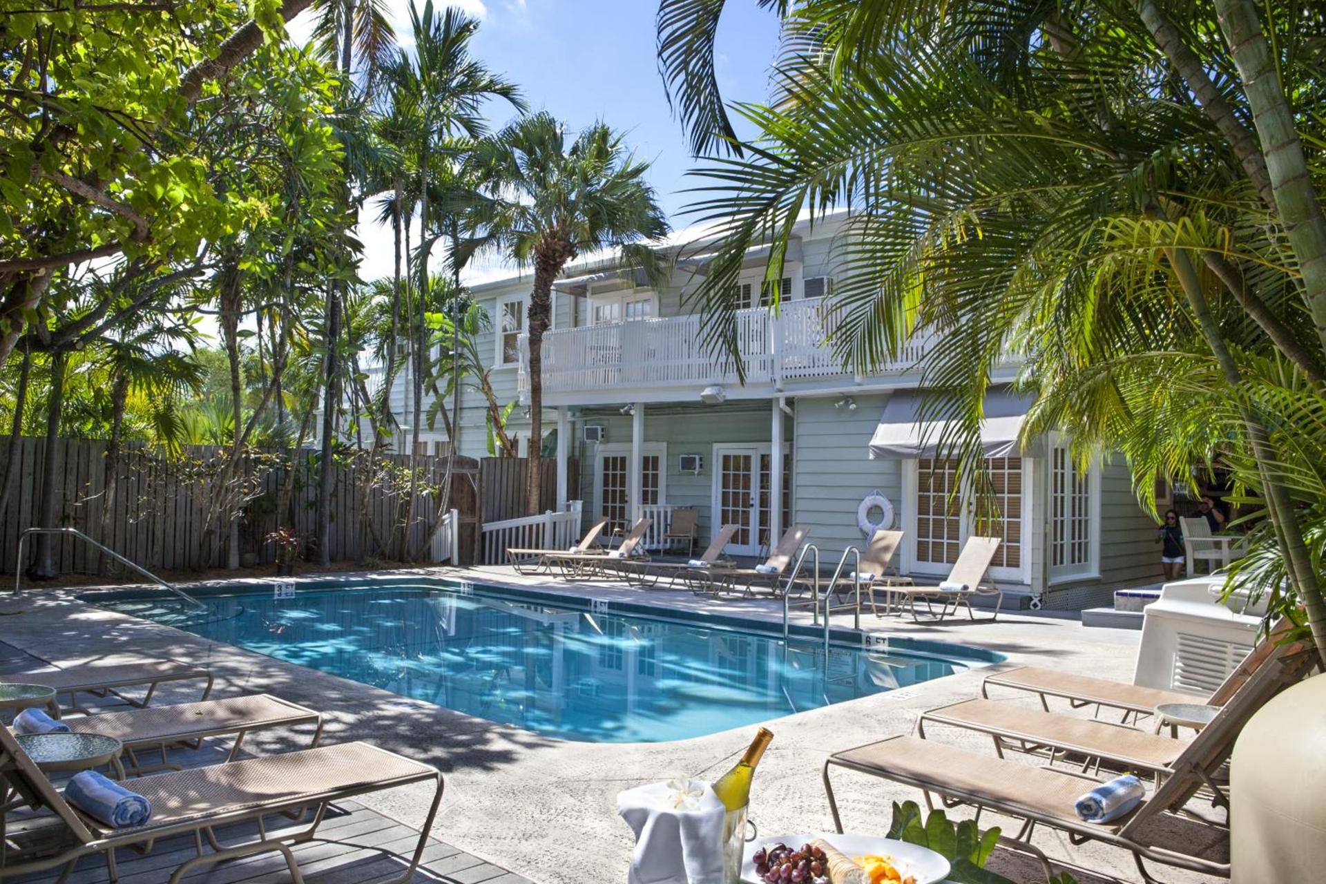 Southernmost Inn Adult Exclusive photo 34