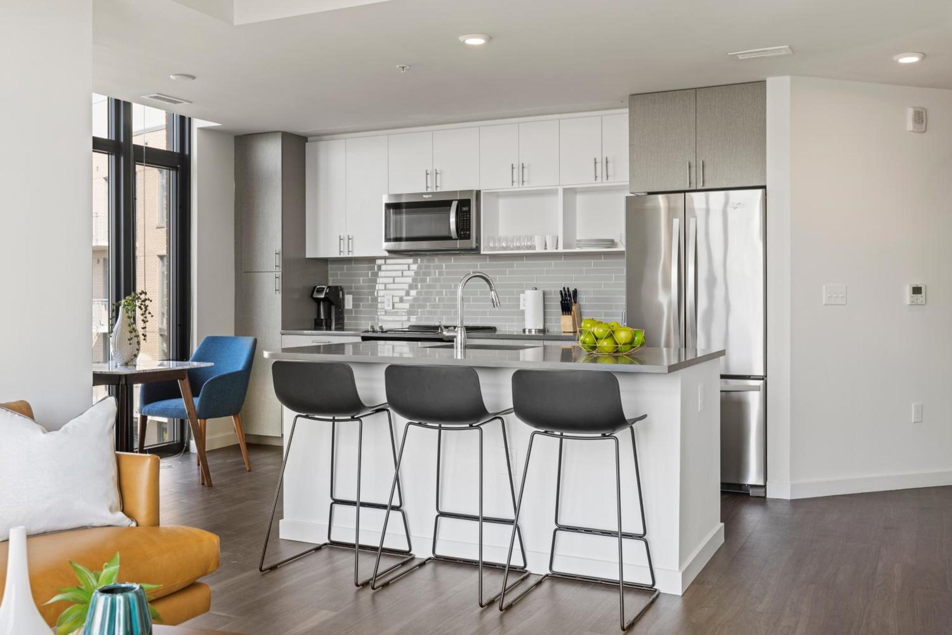 Placemakr Marymount Ballston photo 83