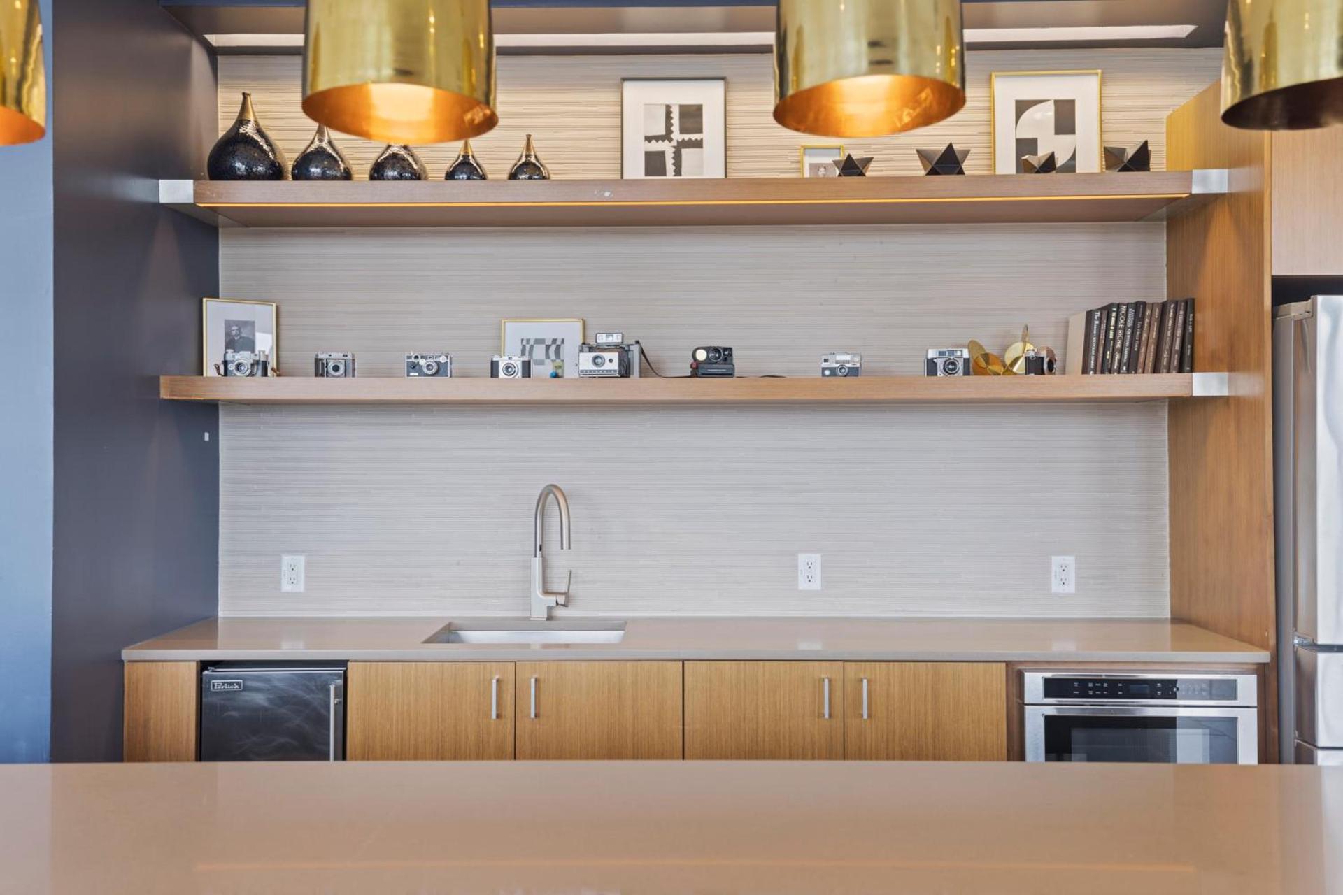 Placemakr Marymount Ballston photo 11