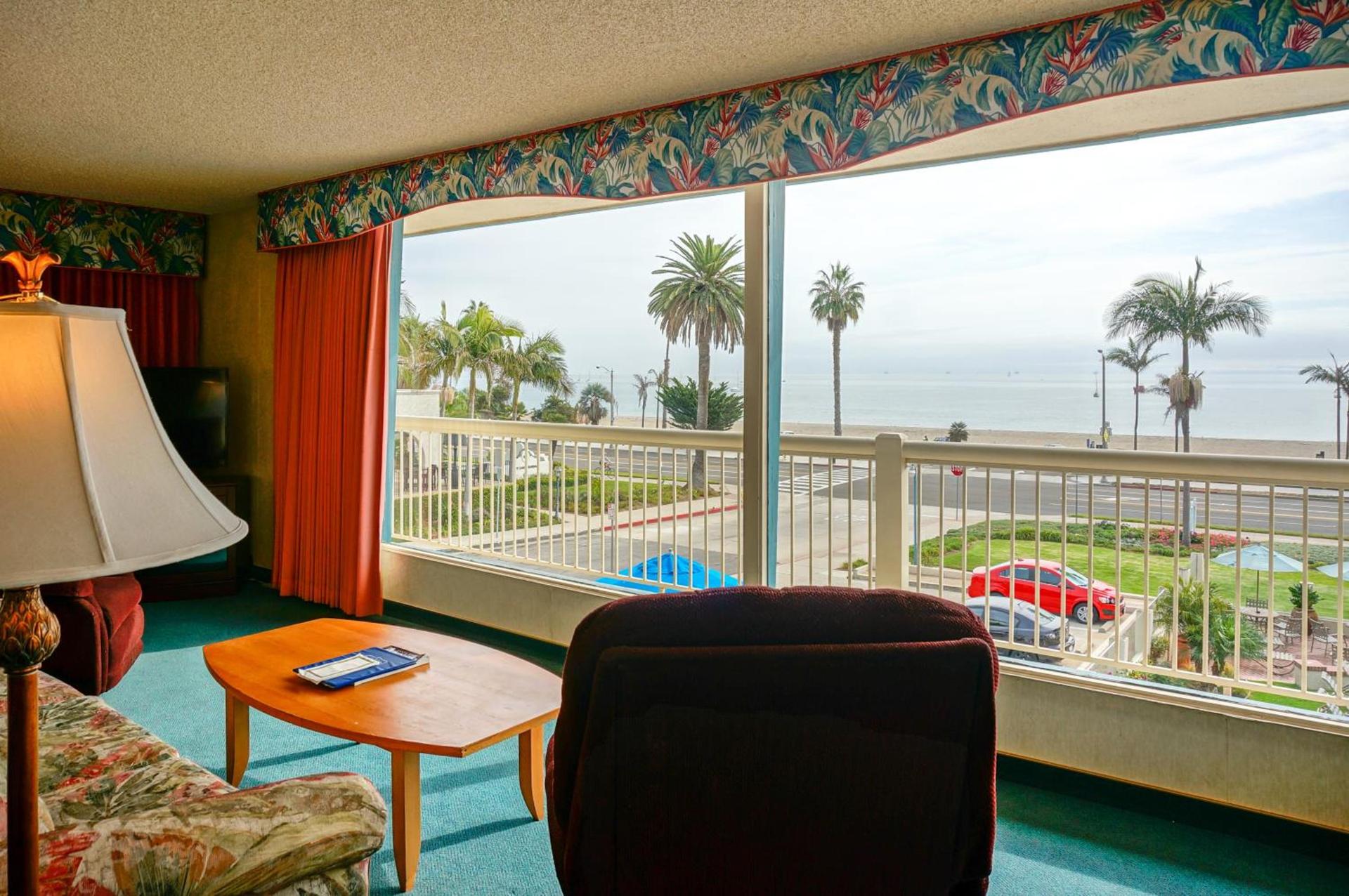 Cabrillo Inn at the Beach photo 9