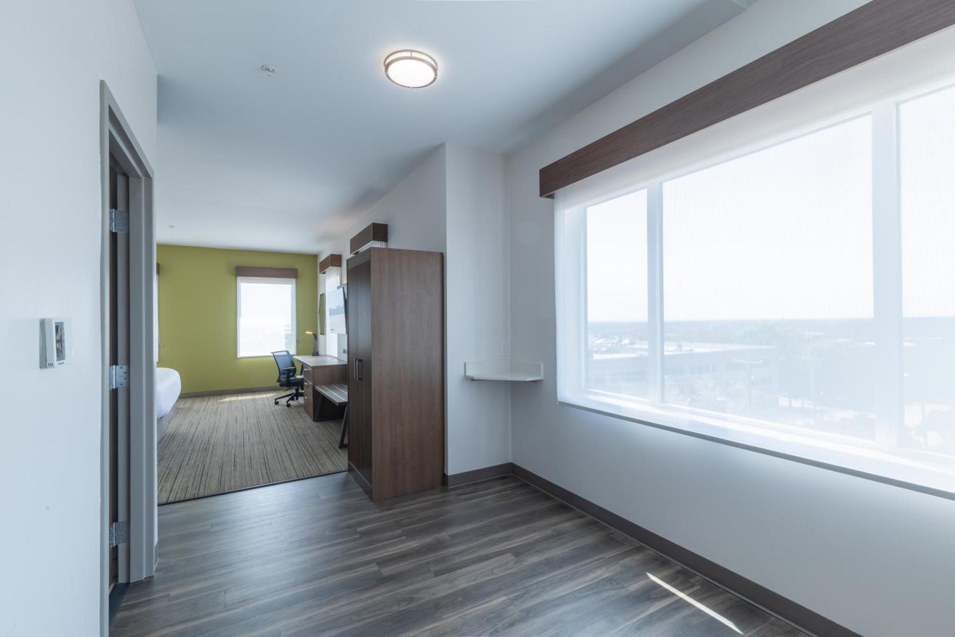 Holiday Inn Express & Suites Columbia Downtown The Vista by IHG photo 27