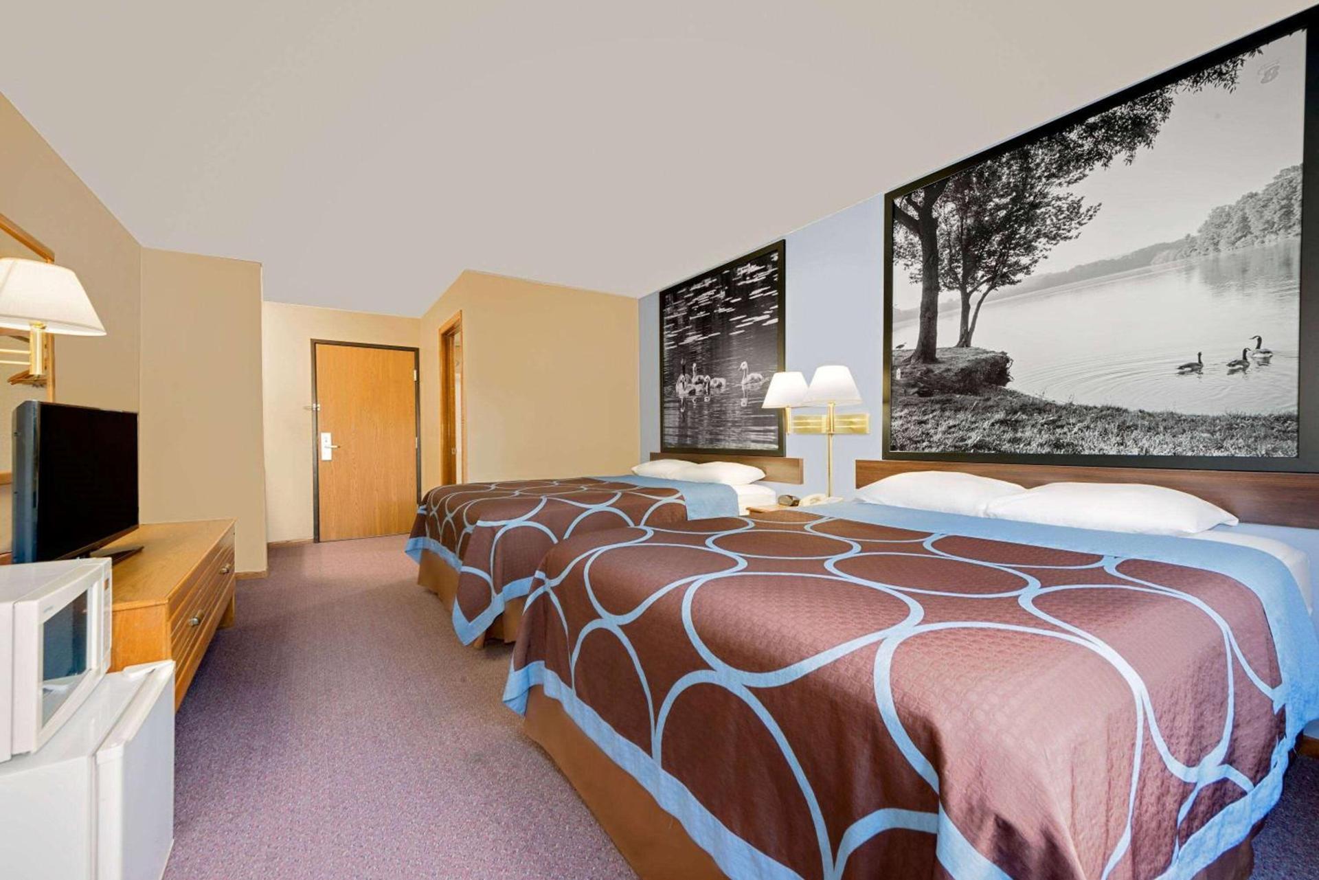 Super 8 by Wyndham Chariton photo 5