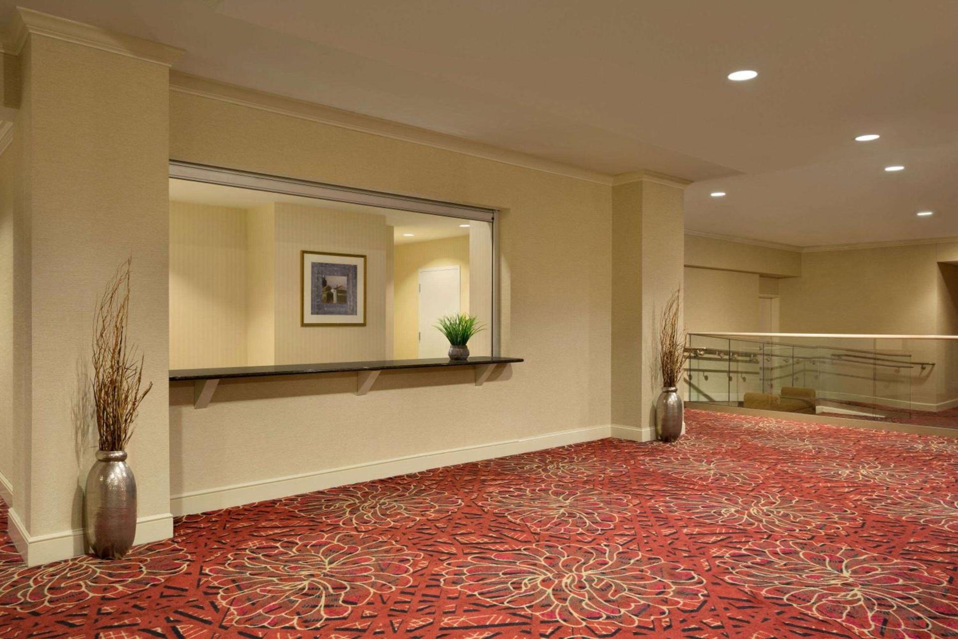 Wyndham Grand Pittsburgh photo 26