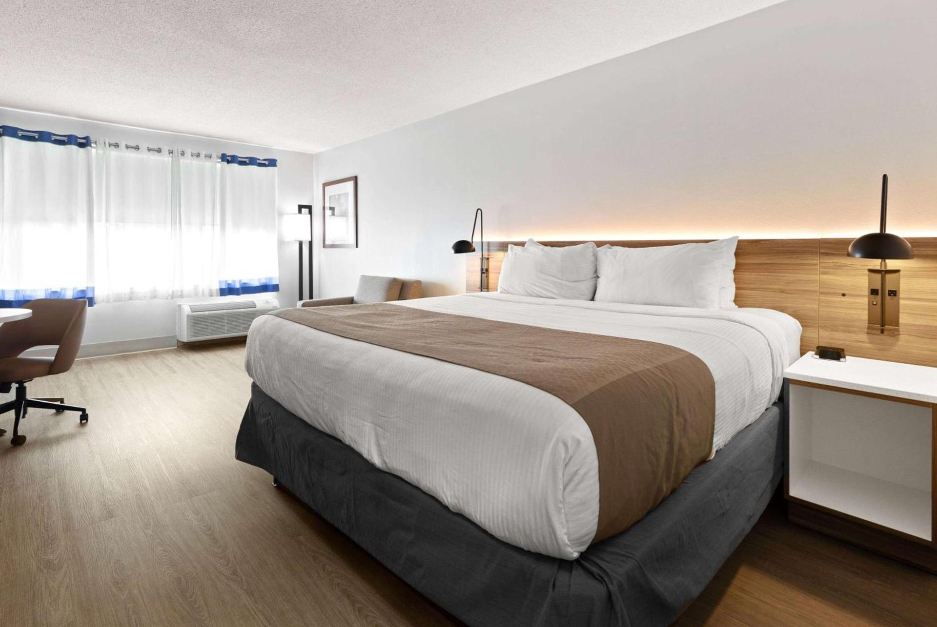 Wyndham Garden Manassas photo 14