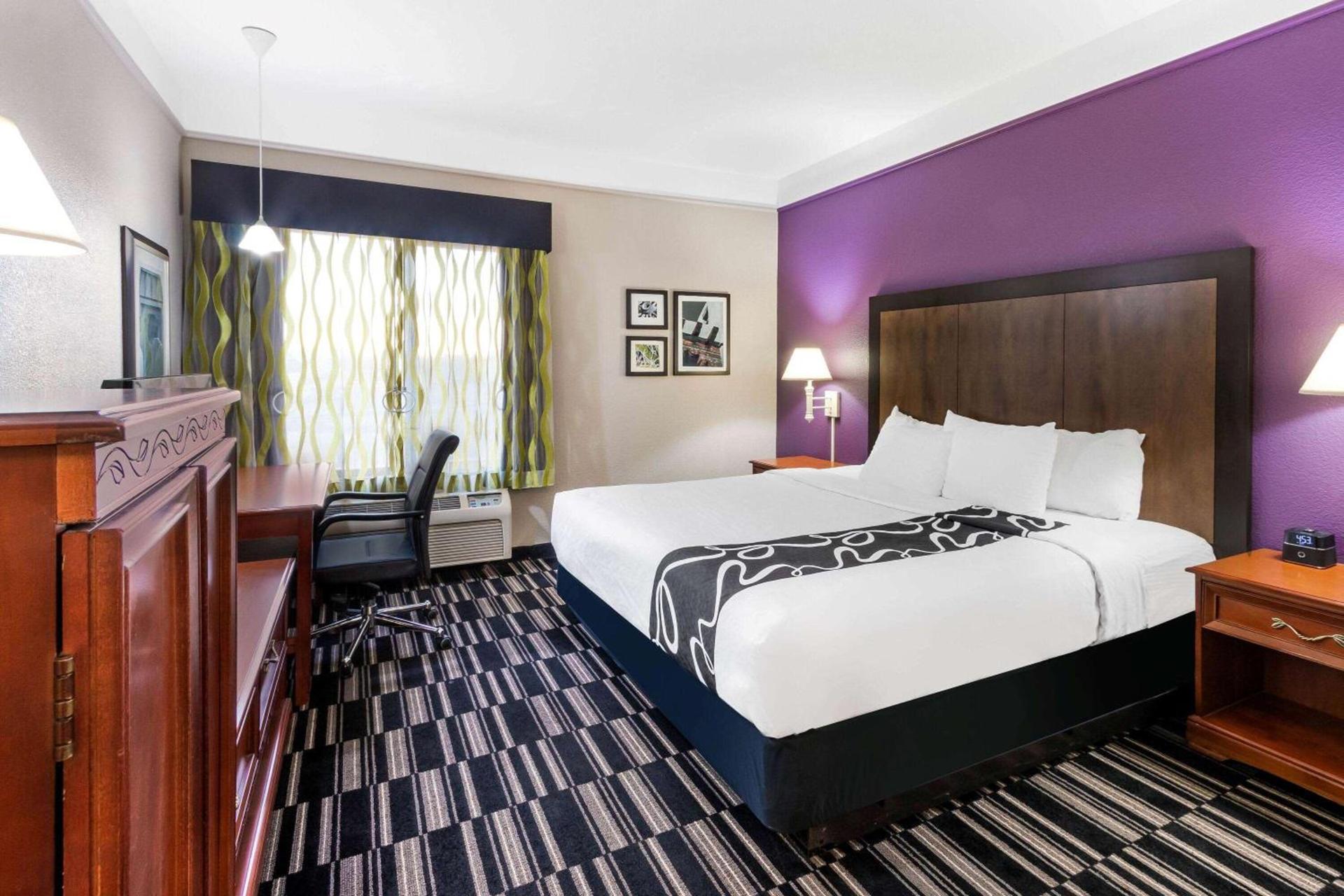 La Quinta by Wyndham Roswell photo 9