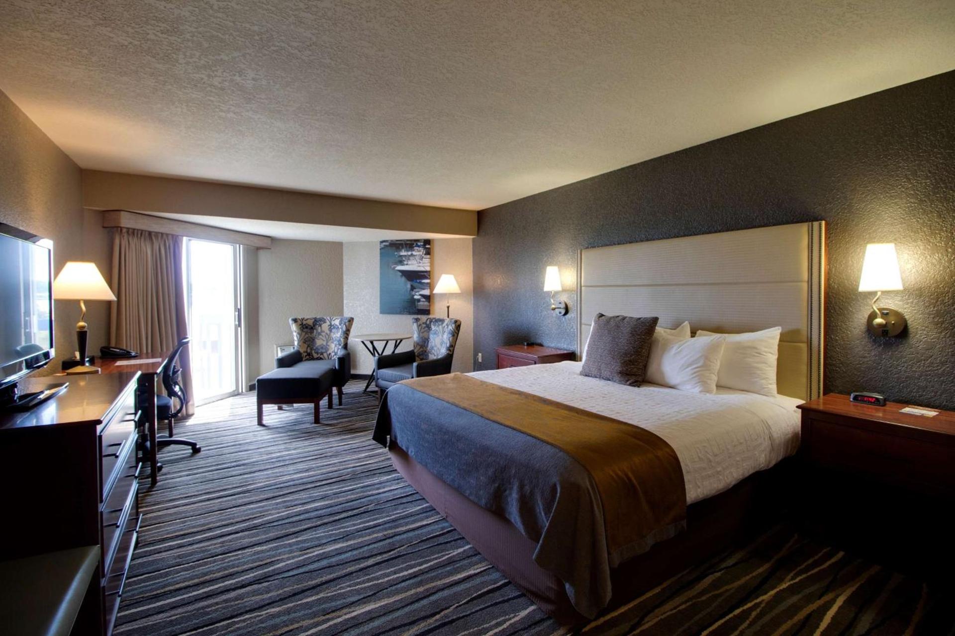 Best Western Harbour Pointe Lakefront photo 88