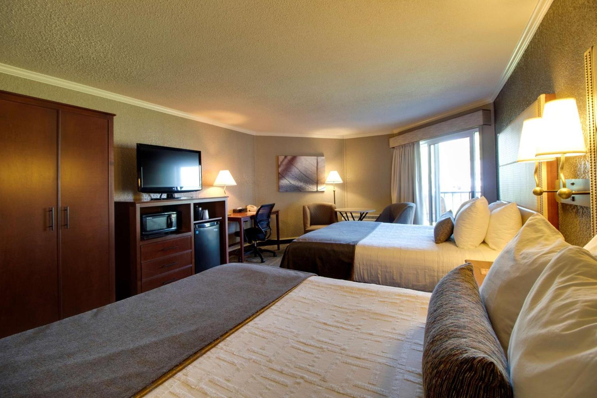 Best Western Harbour Pointe Lakefront photo 60