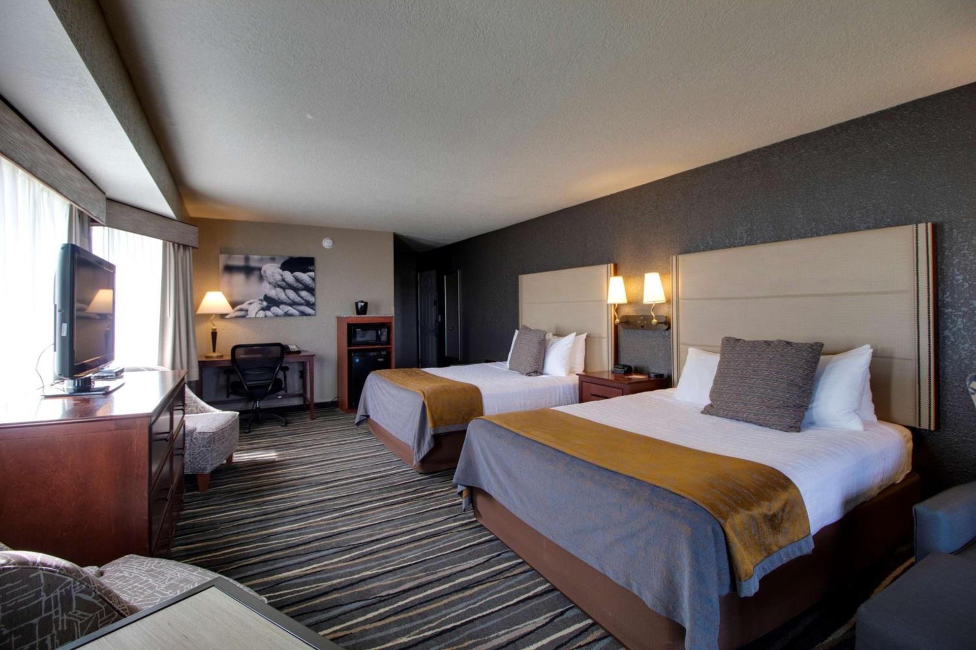 Best Western Harbour Pointe Lakefront photo 26