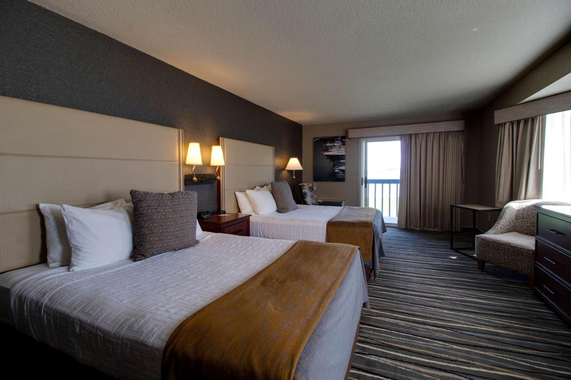 Best Western Harbour Pointe Lakefront photo 28