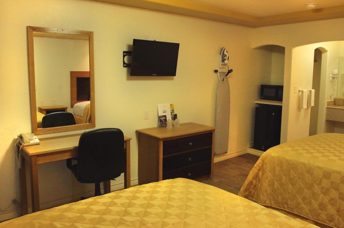 Maverick Inn photo 3